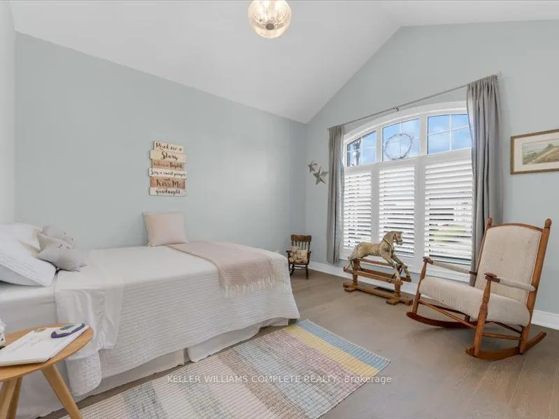 17 Ridgeview Crescent #21