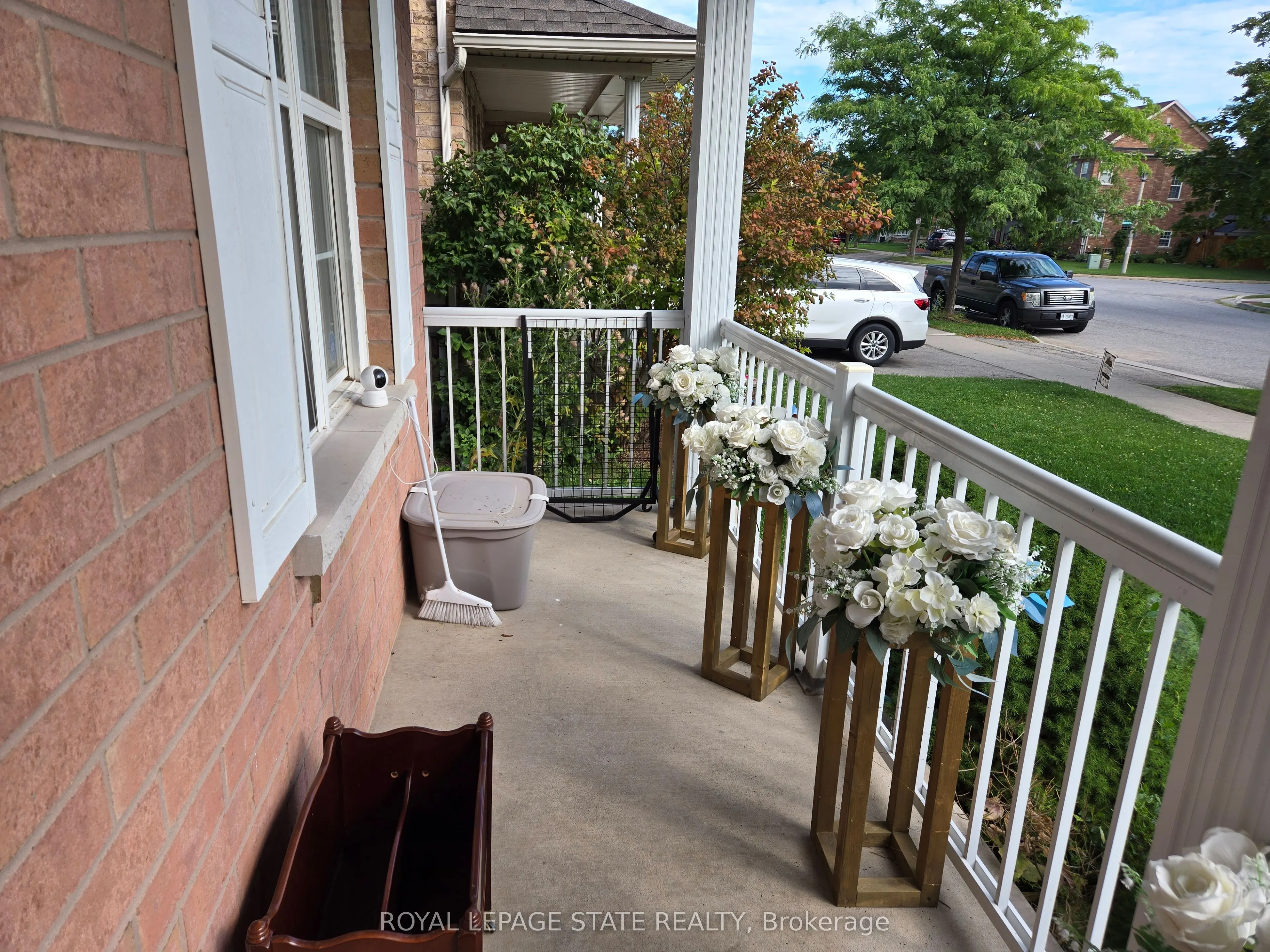 28 Niagara On The Green Boulevard