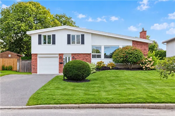 12 Dexter Drive