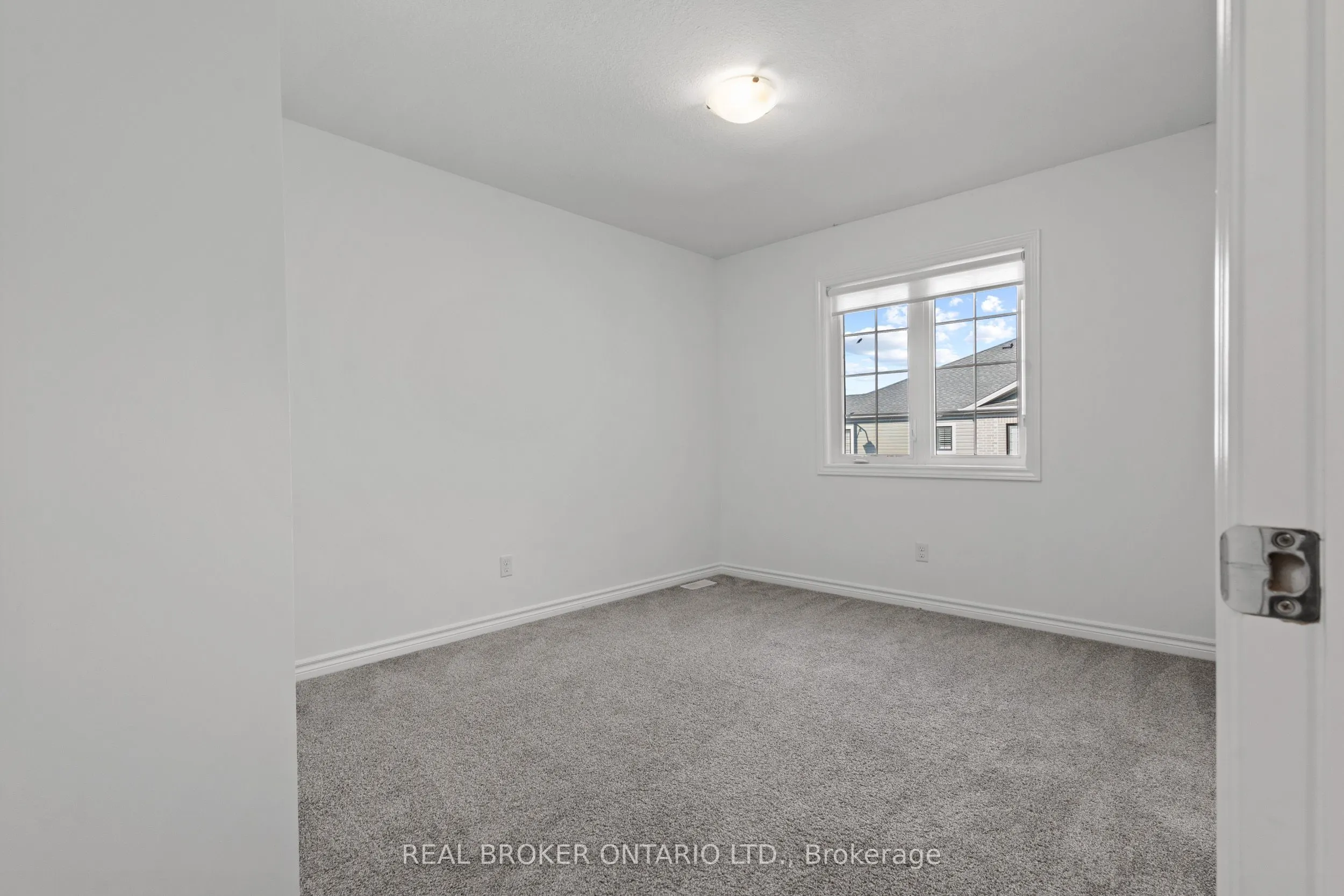 91 Woodedge Circle