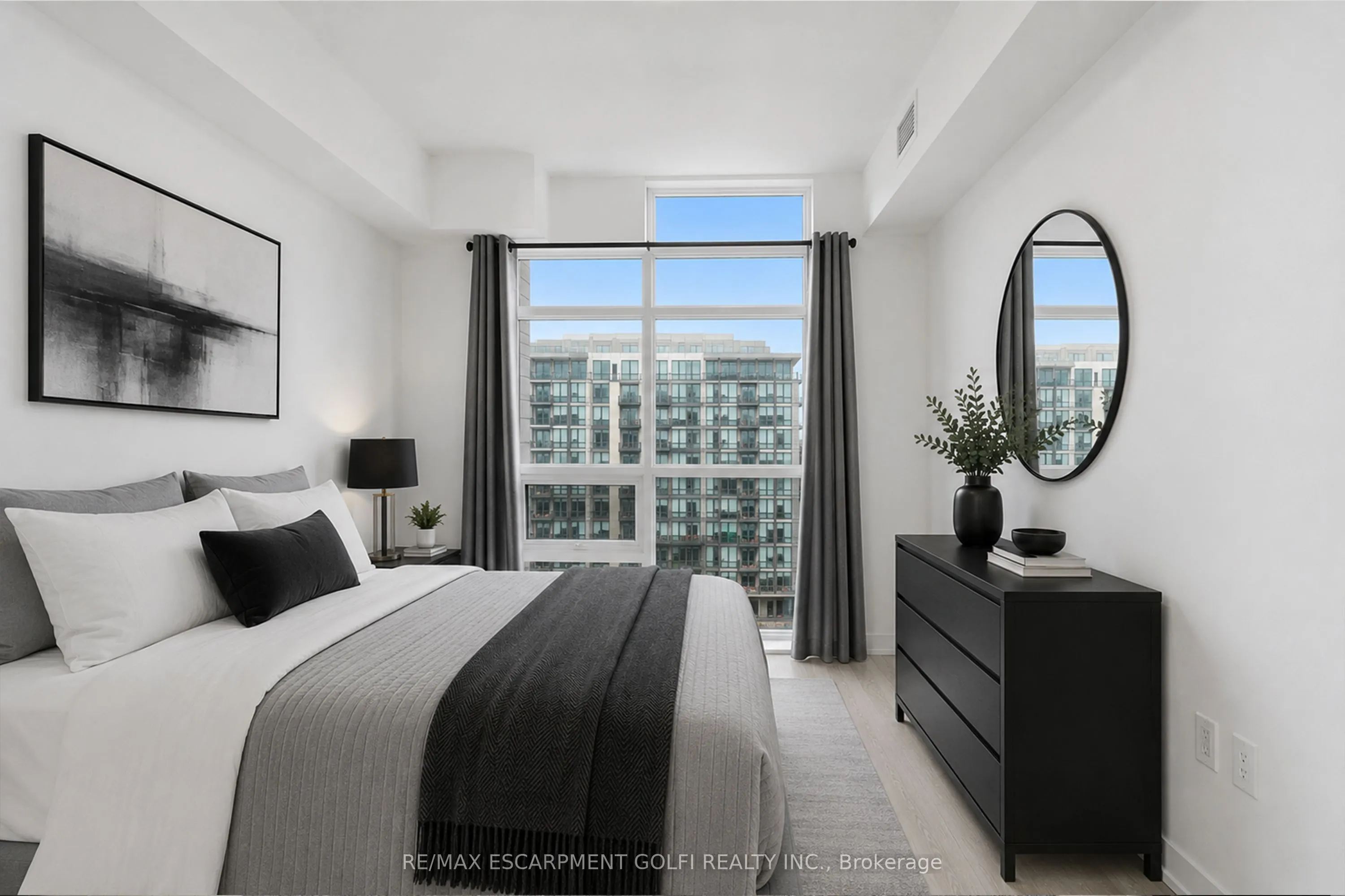 460 Dundas Street E #1008