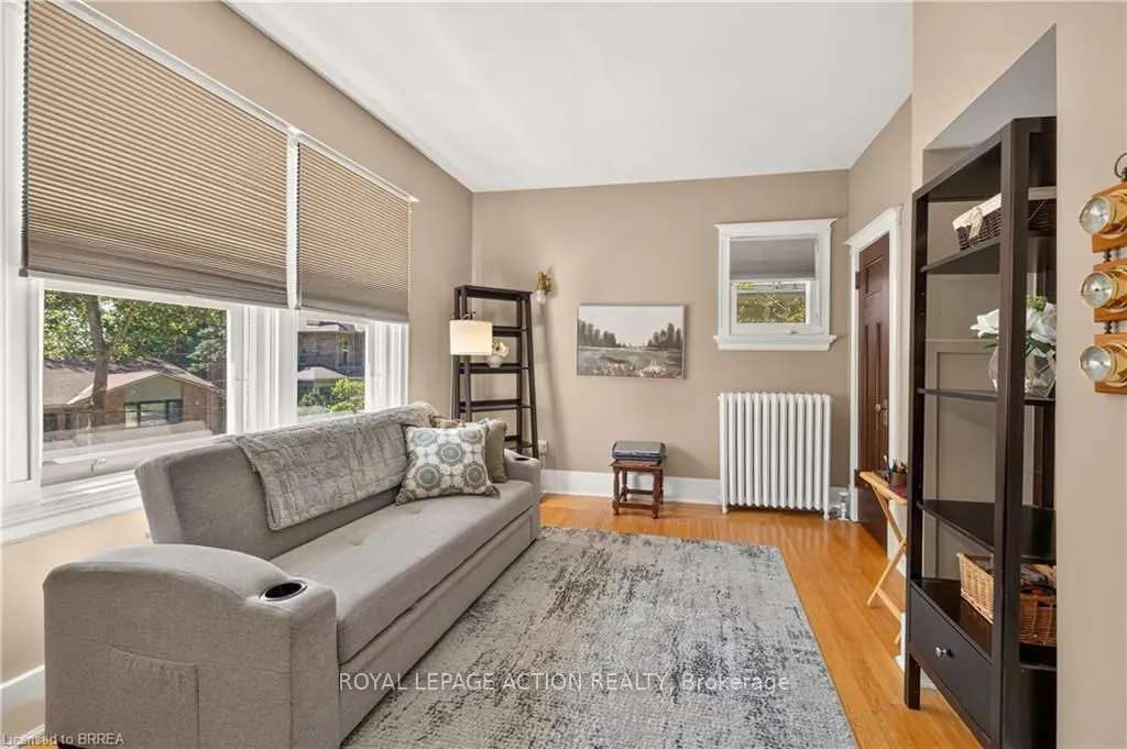 29 Lorne Crescent