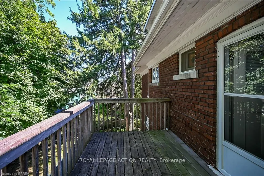 29 Lorne Crescent