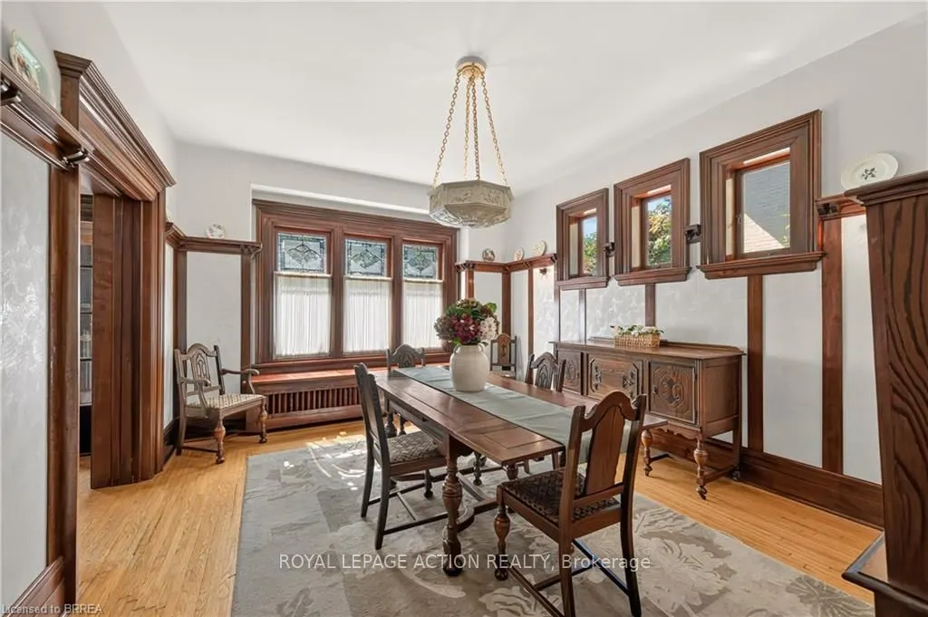 29 Lorne Crescent