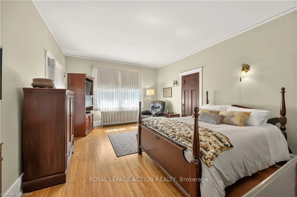29 Lorne Crescent
