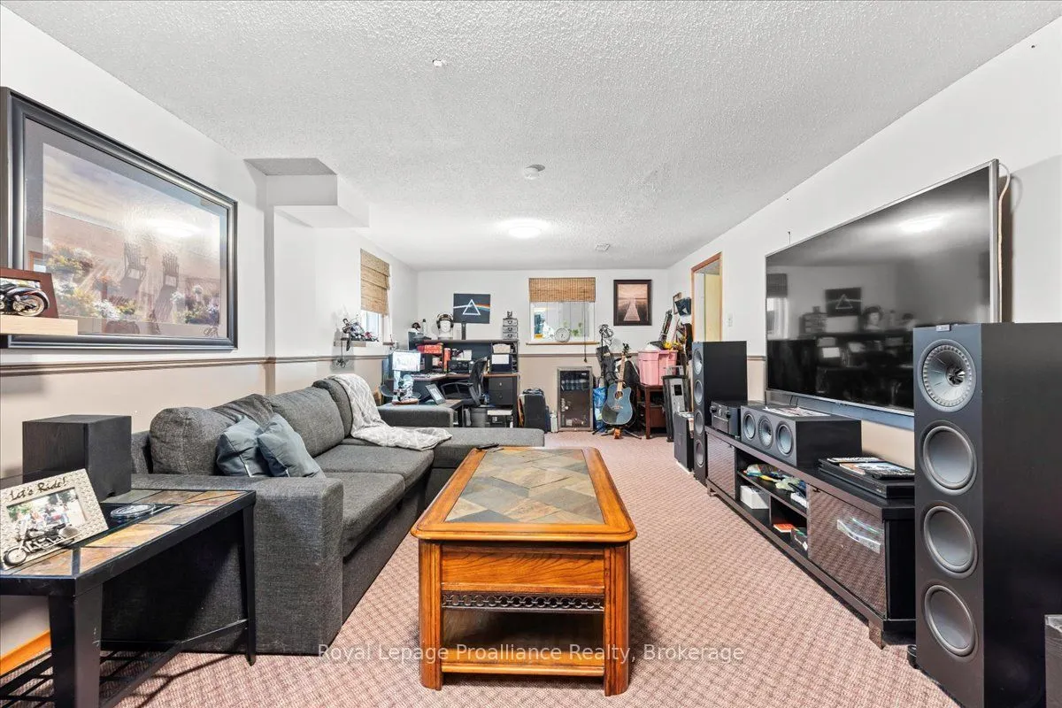 23 Alfred Drive