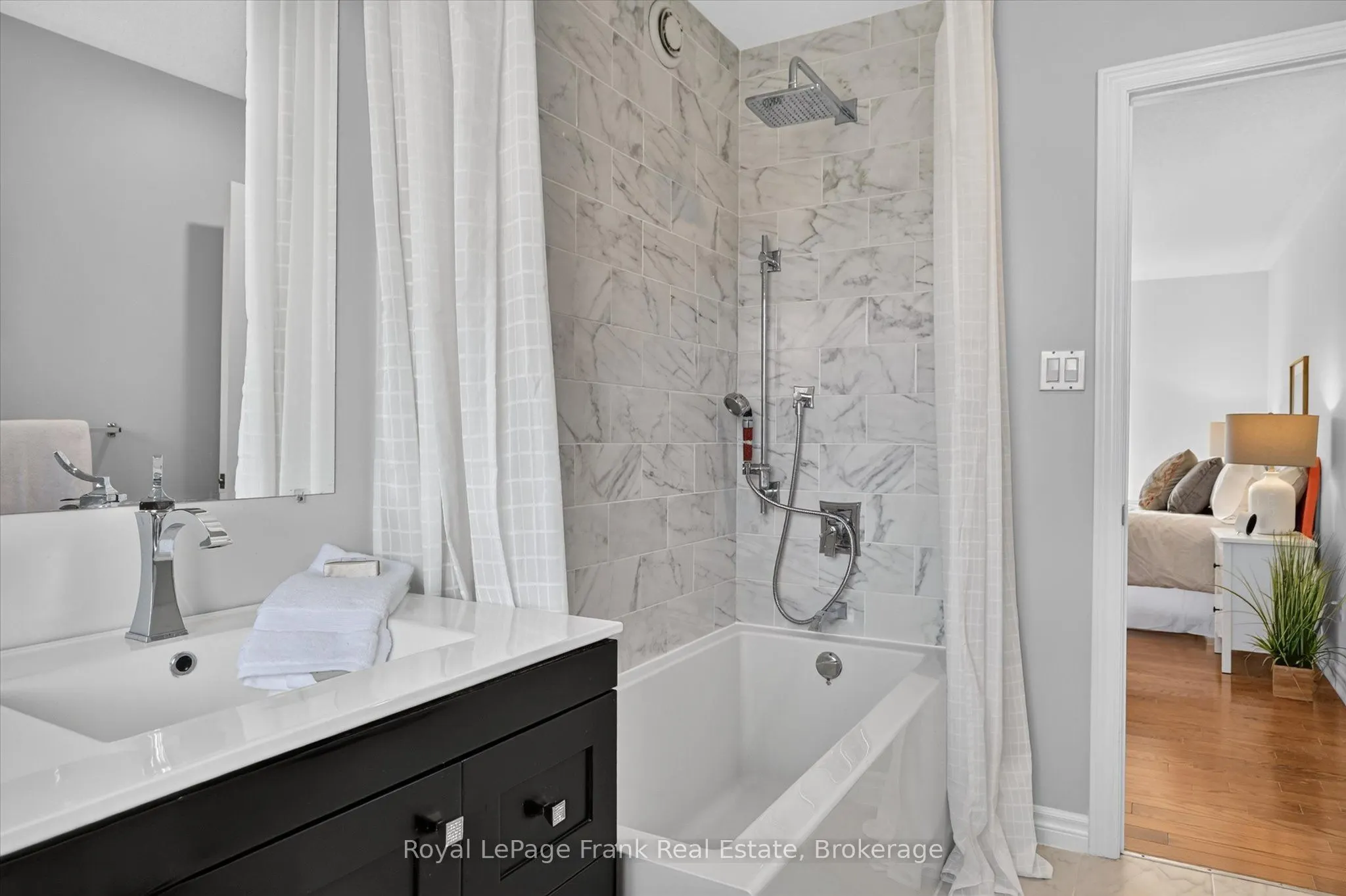 2439 Denure Drive