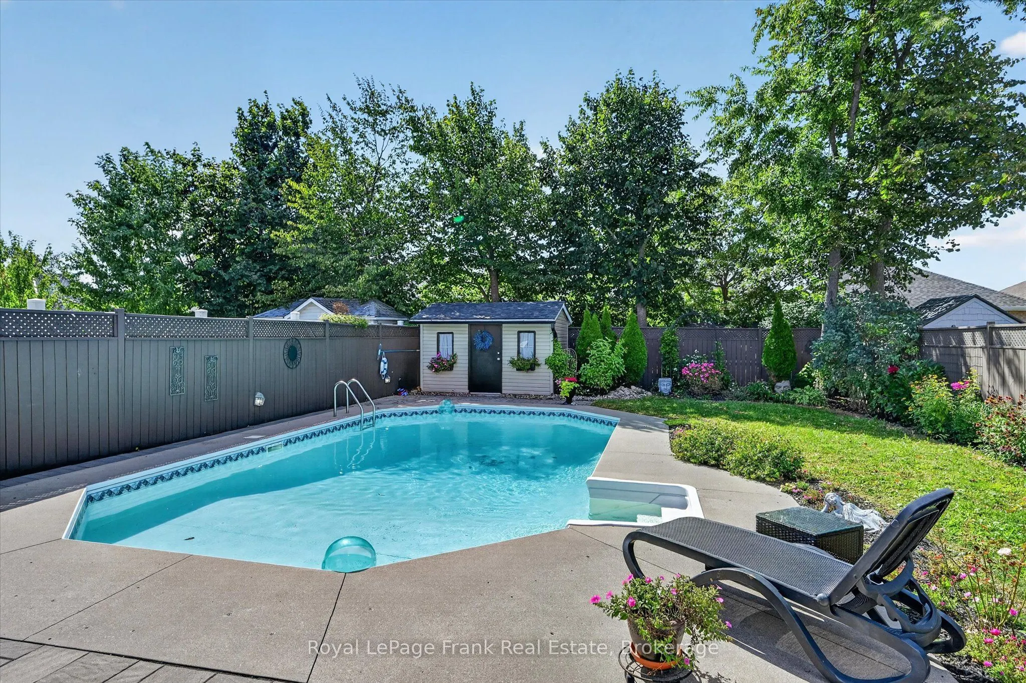 2439 Denure Drive