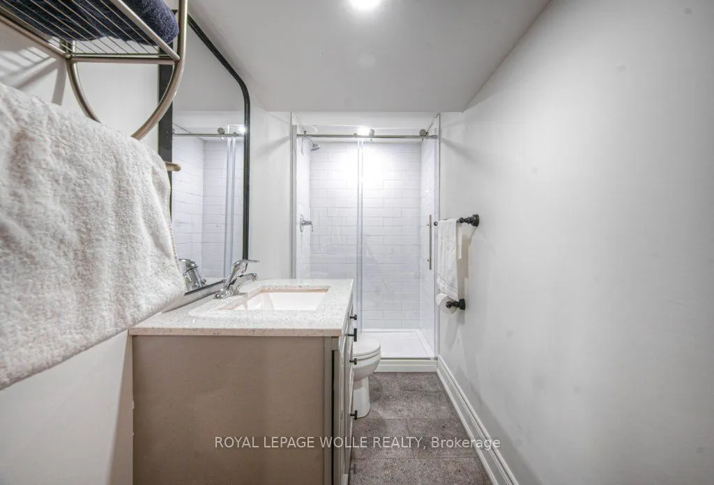 30 Dunbar Road S