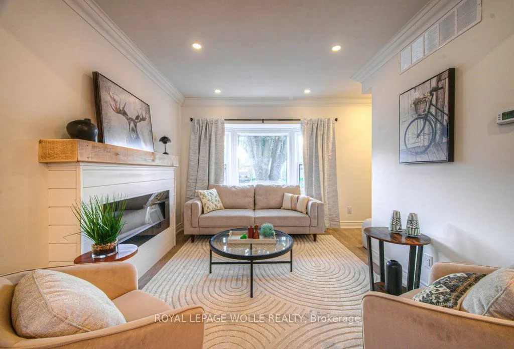 30 Dunbar Road S
