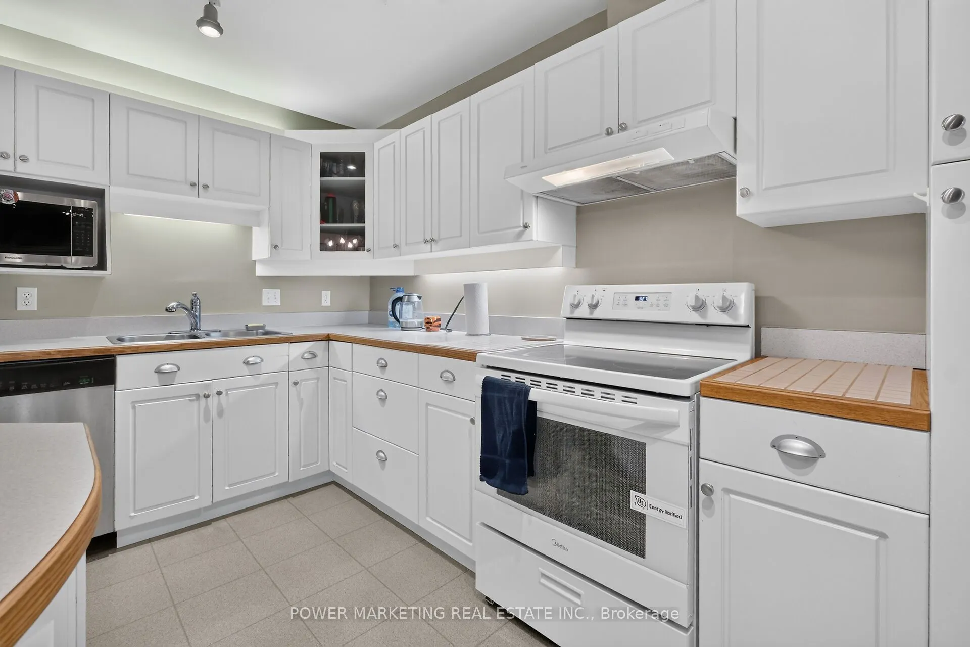 2213 FILLMORE Crescent