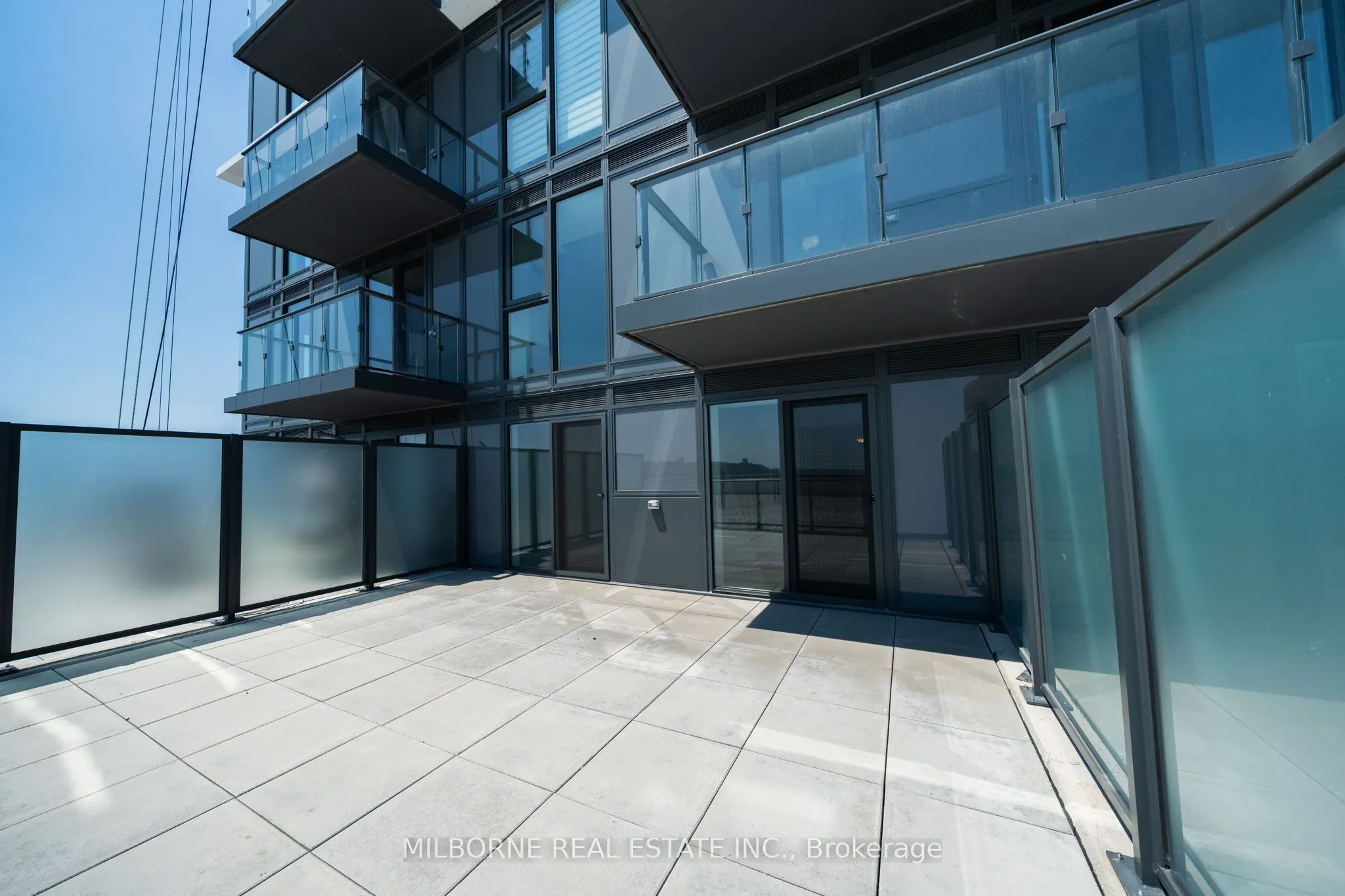 75 James Street S #2108