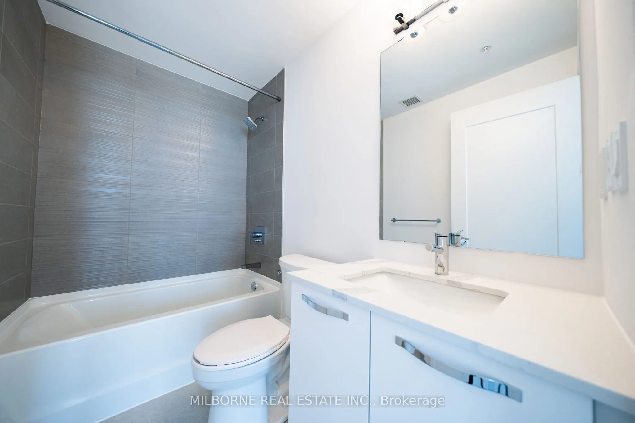 75 James Street S #2108