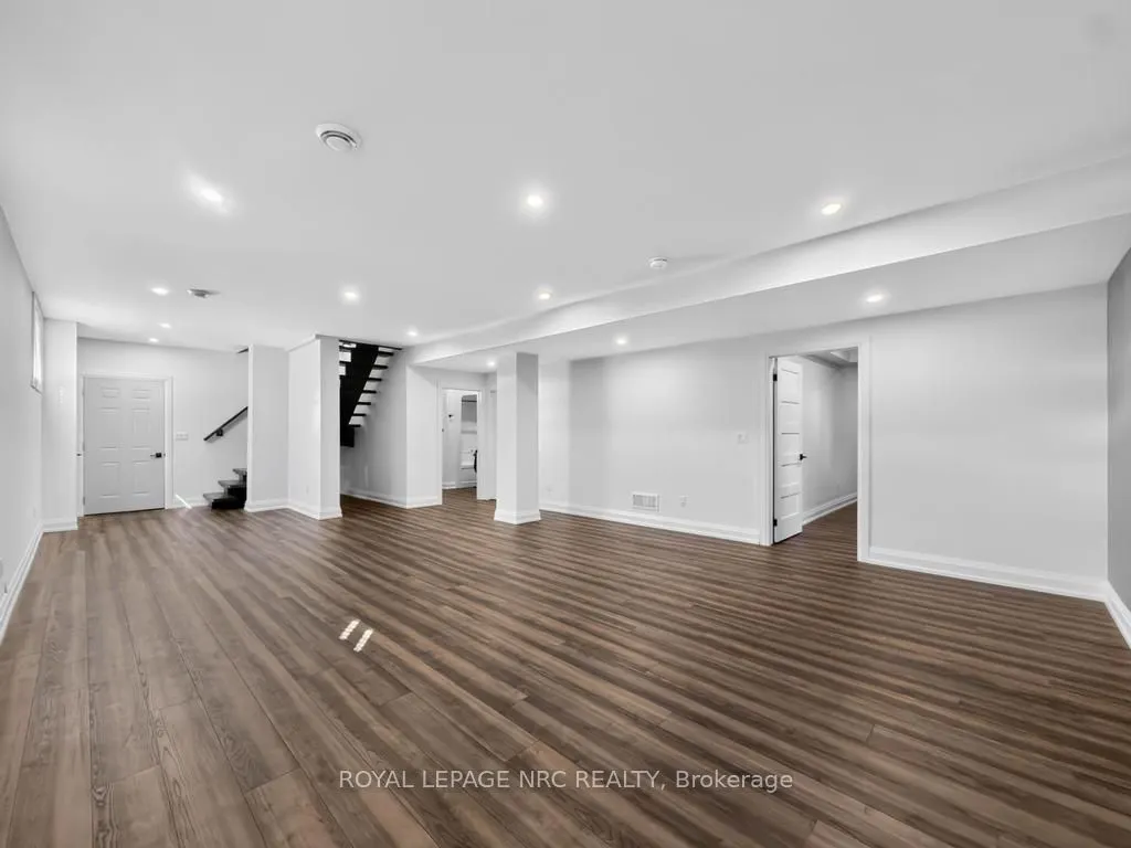 14 Charlotte Court