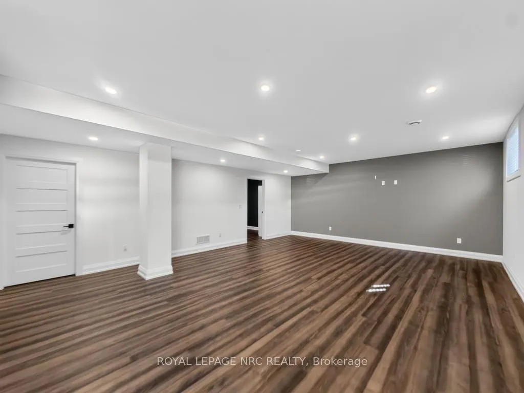14 Charlotte Court