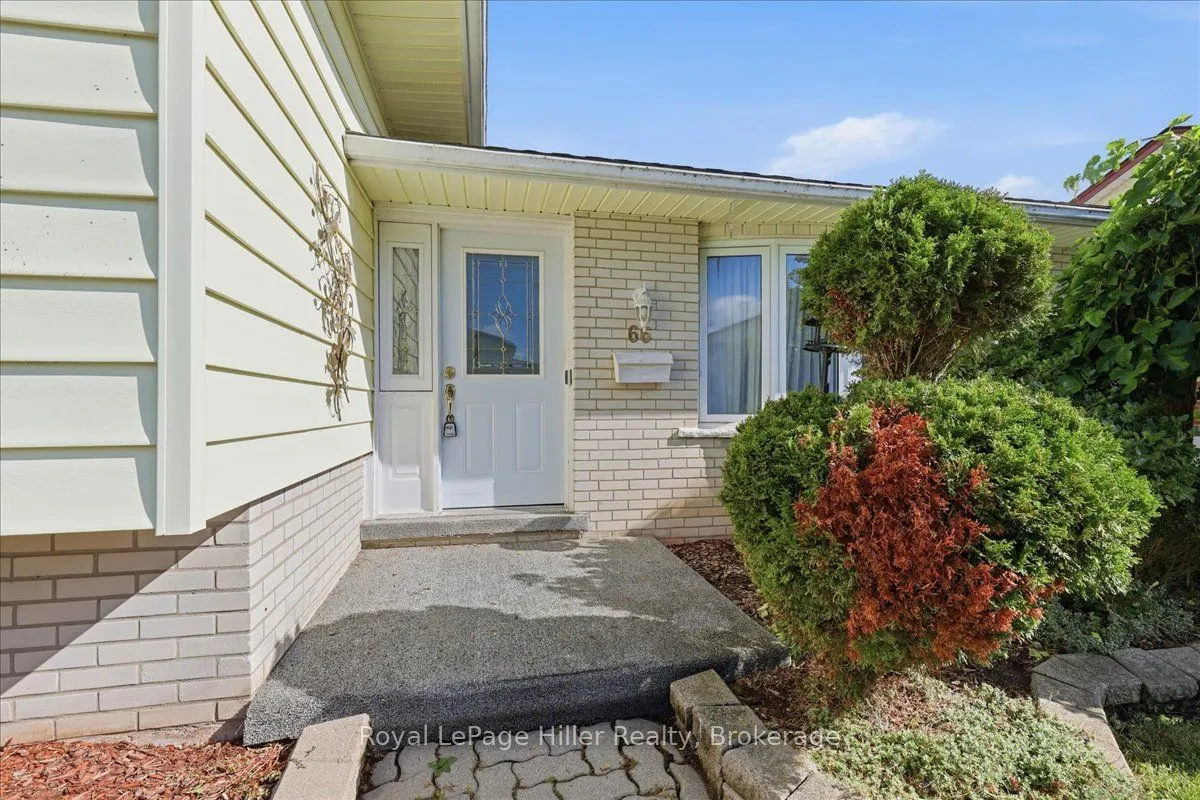 66 Elgin Crescent