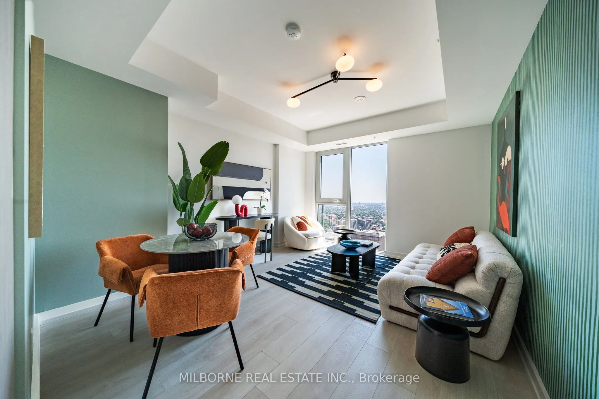 75 James Street S #2207