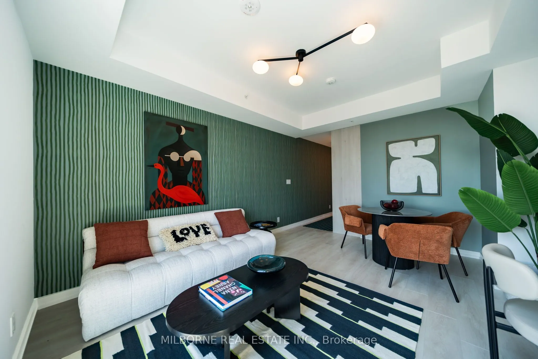 75 James Street S #2207