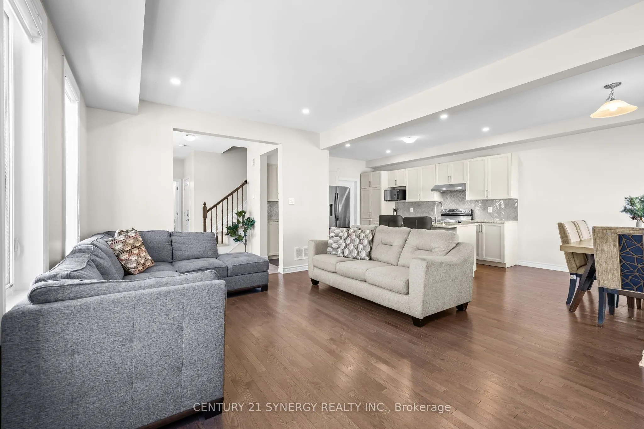 54 Eramosa Crescent