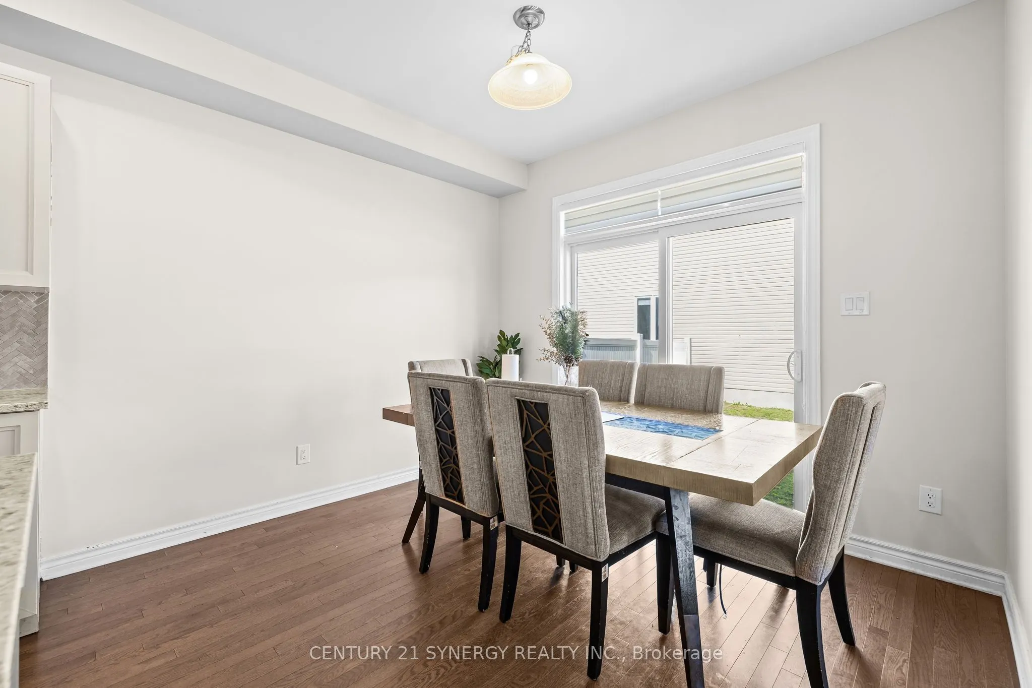 54 Eramosa Crescent