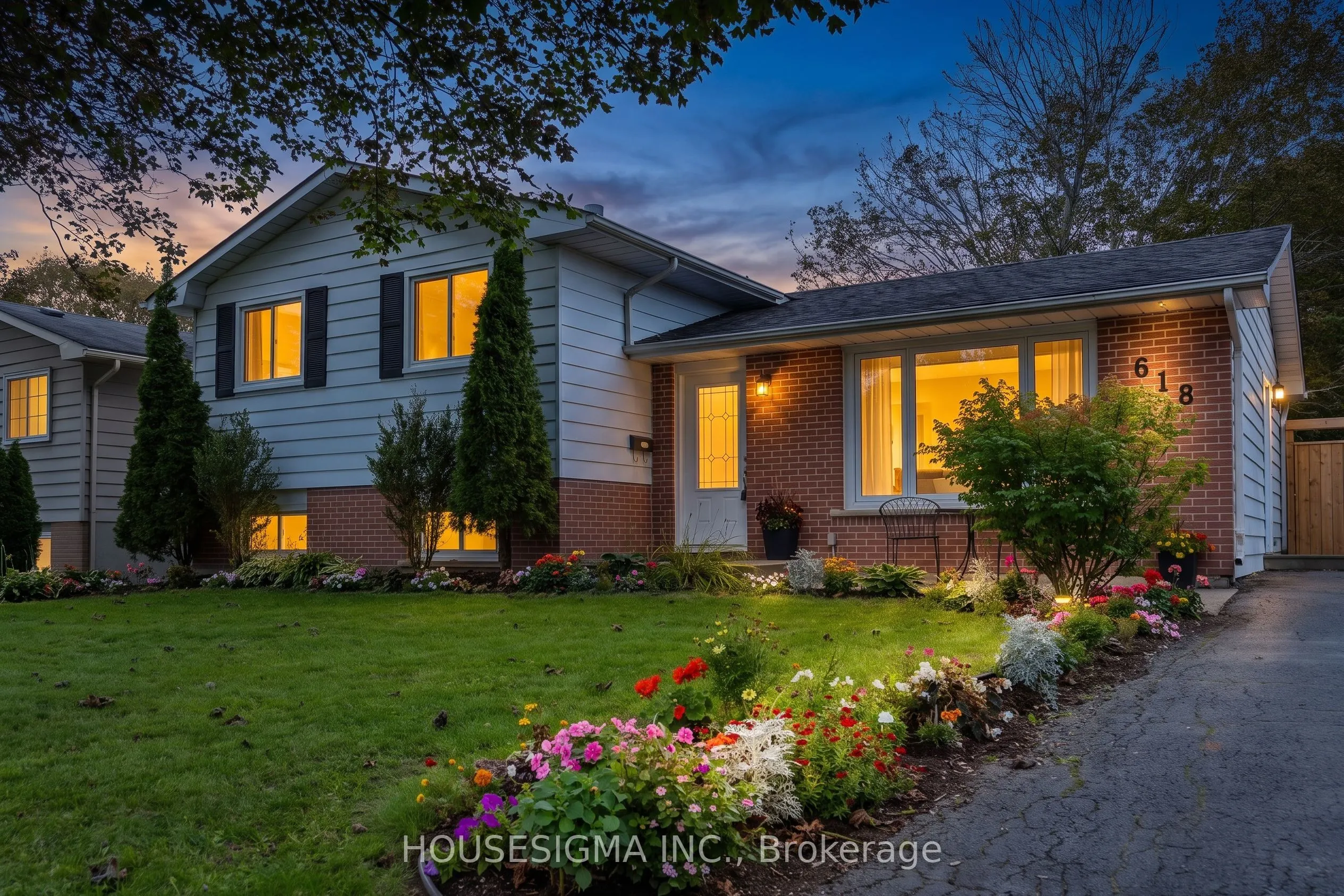 618 Aylmer Crescent