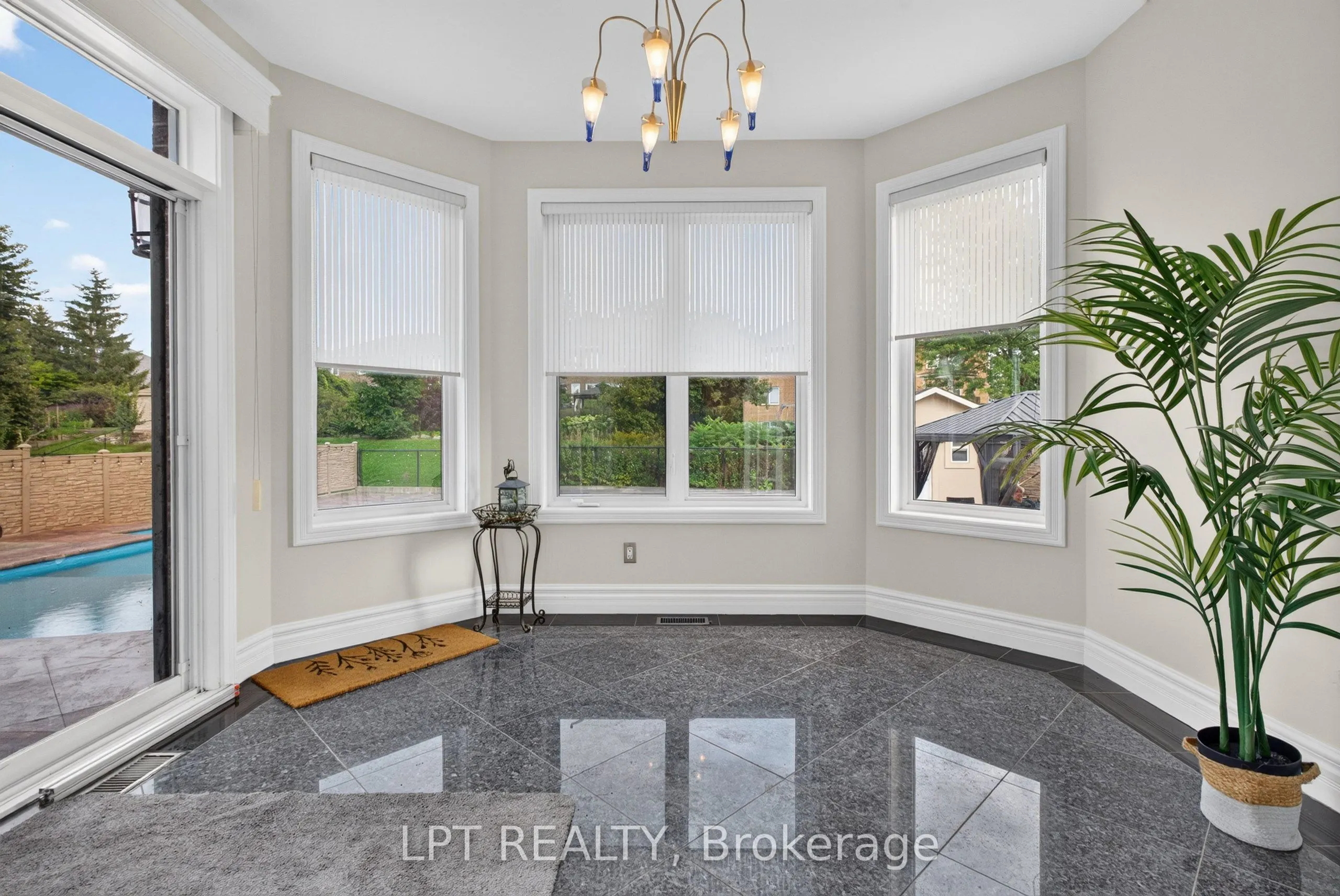 62 Tradewinds Drive