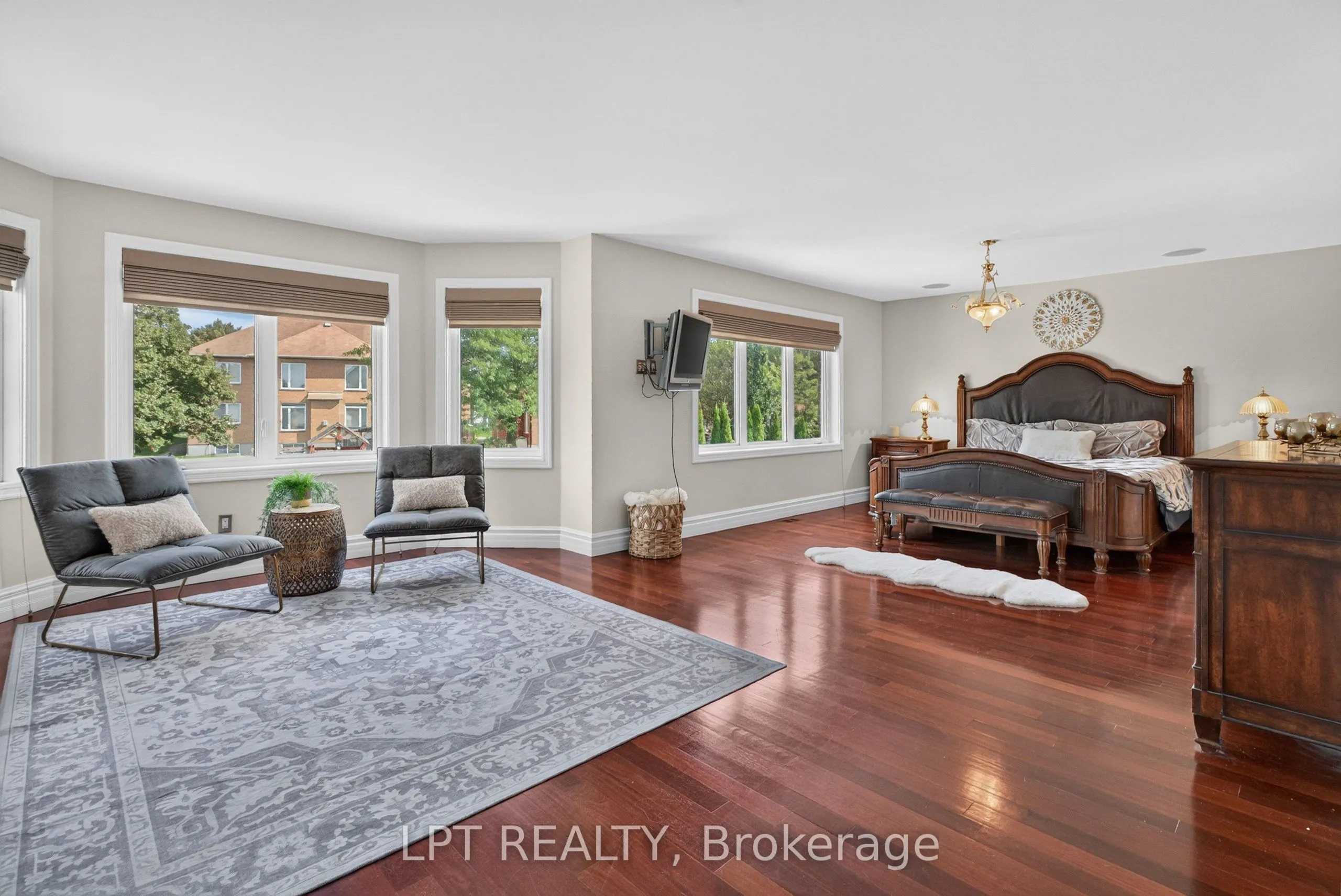 62 Tradewinds Drive
