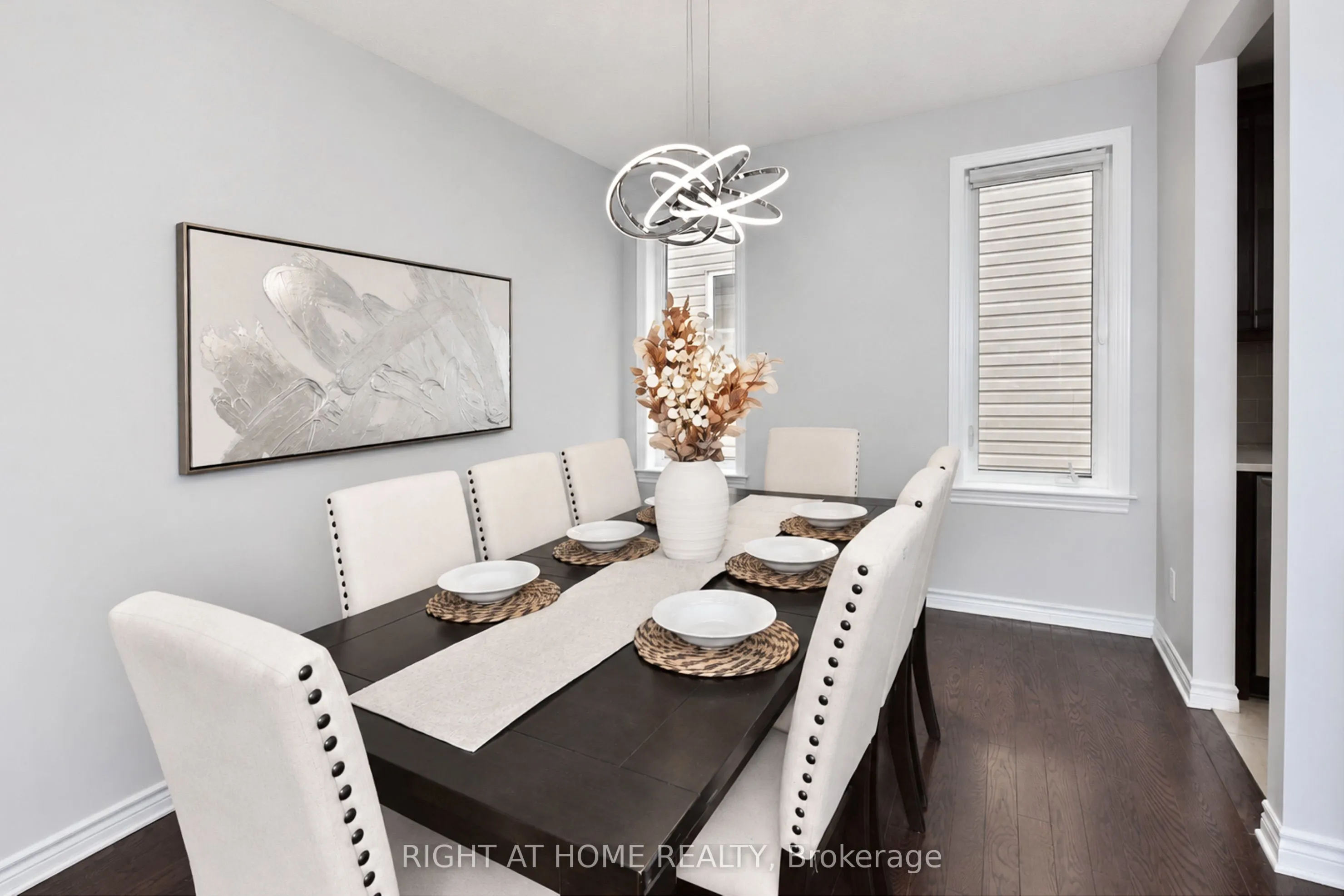 504 BRECCIA Heights