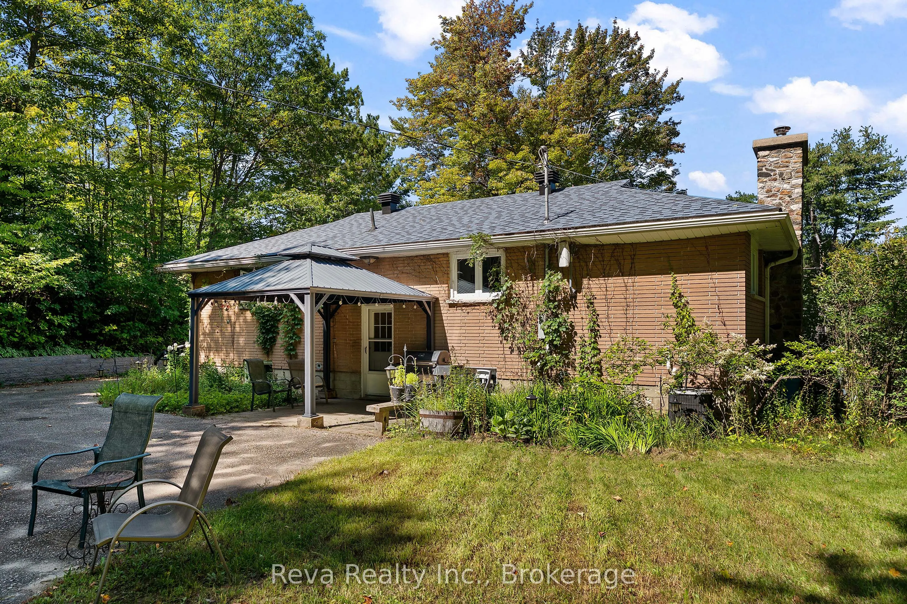 7 Forest Hill Road