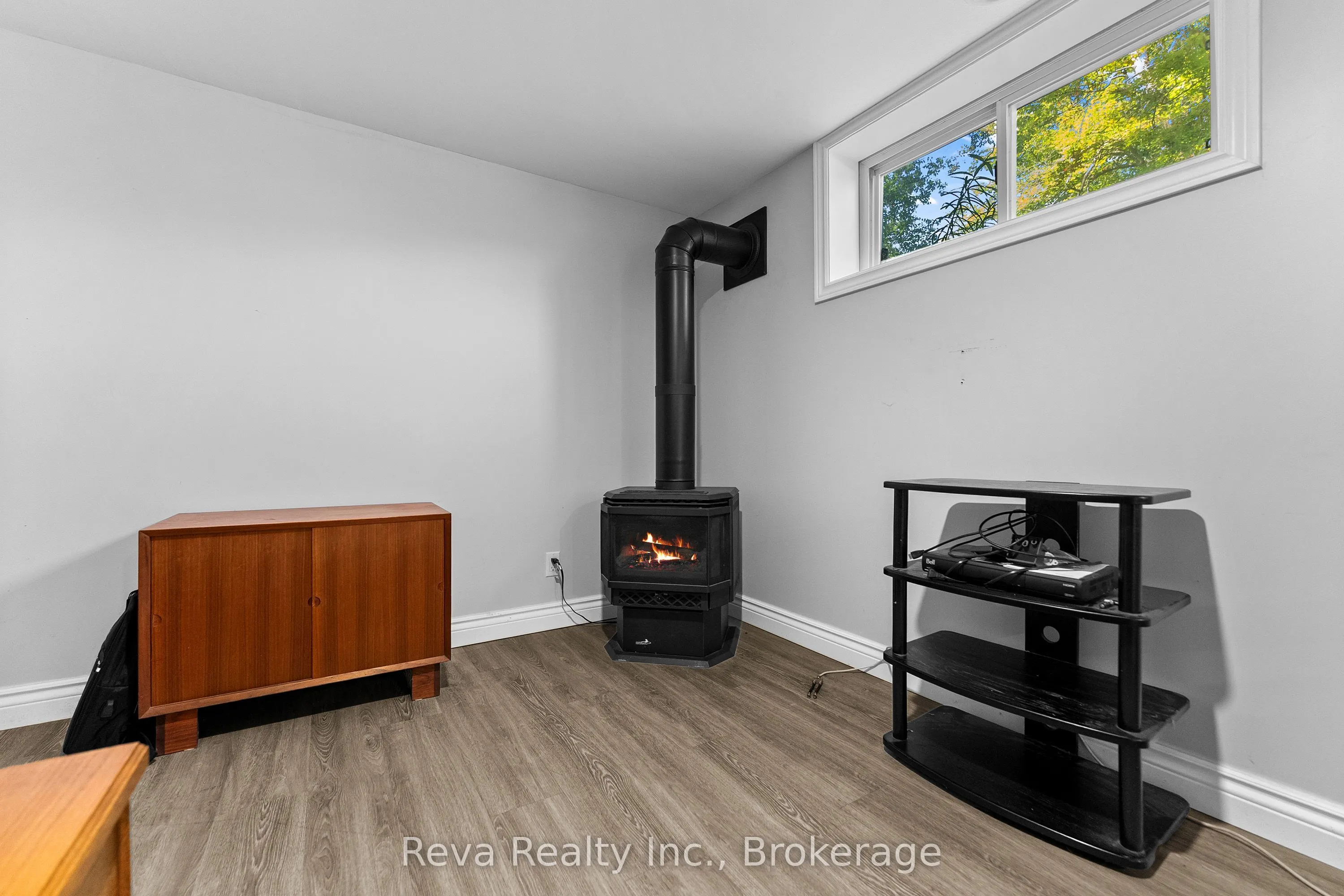 7 Forest Hill Road
