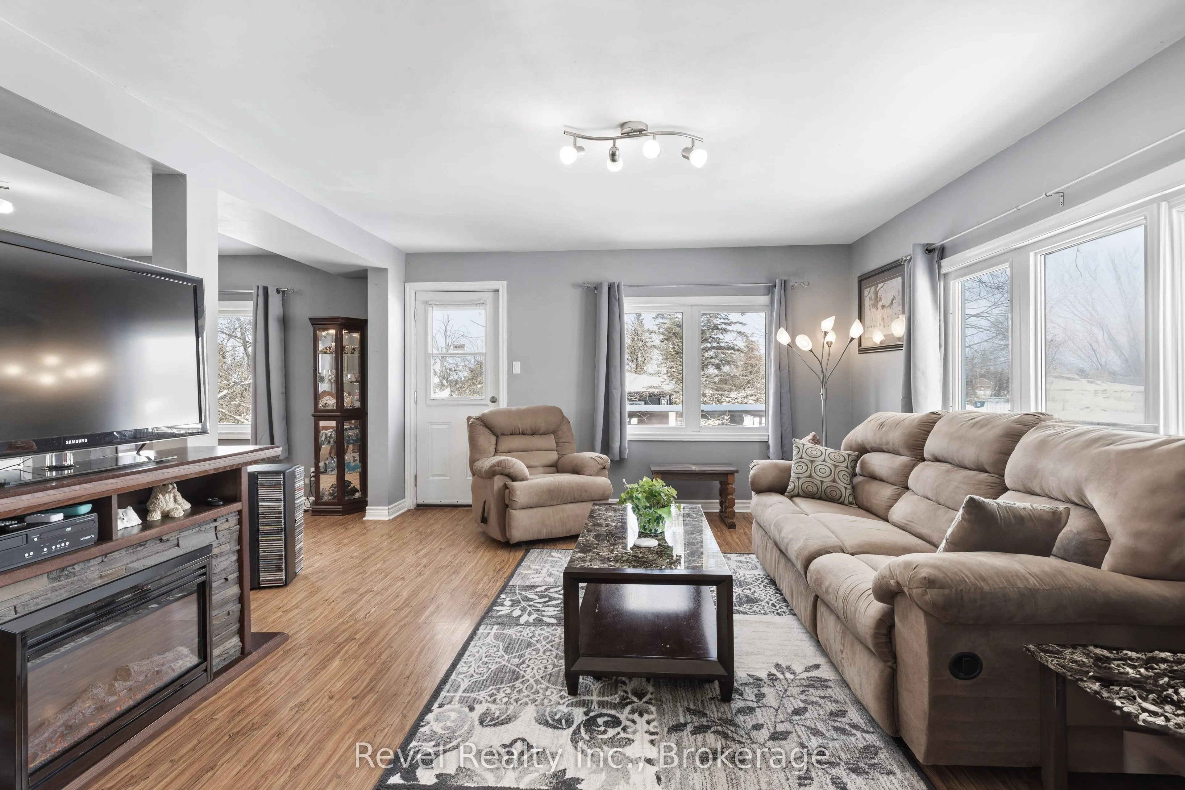 1393 Killarney Bay Road