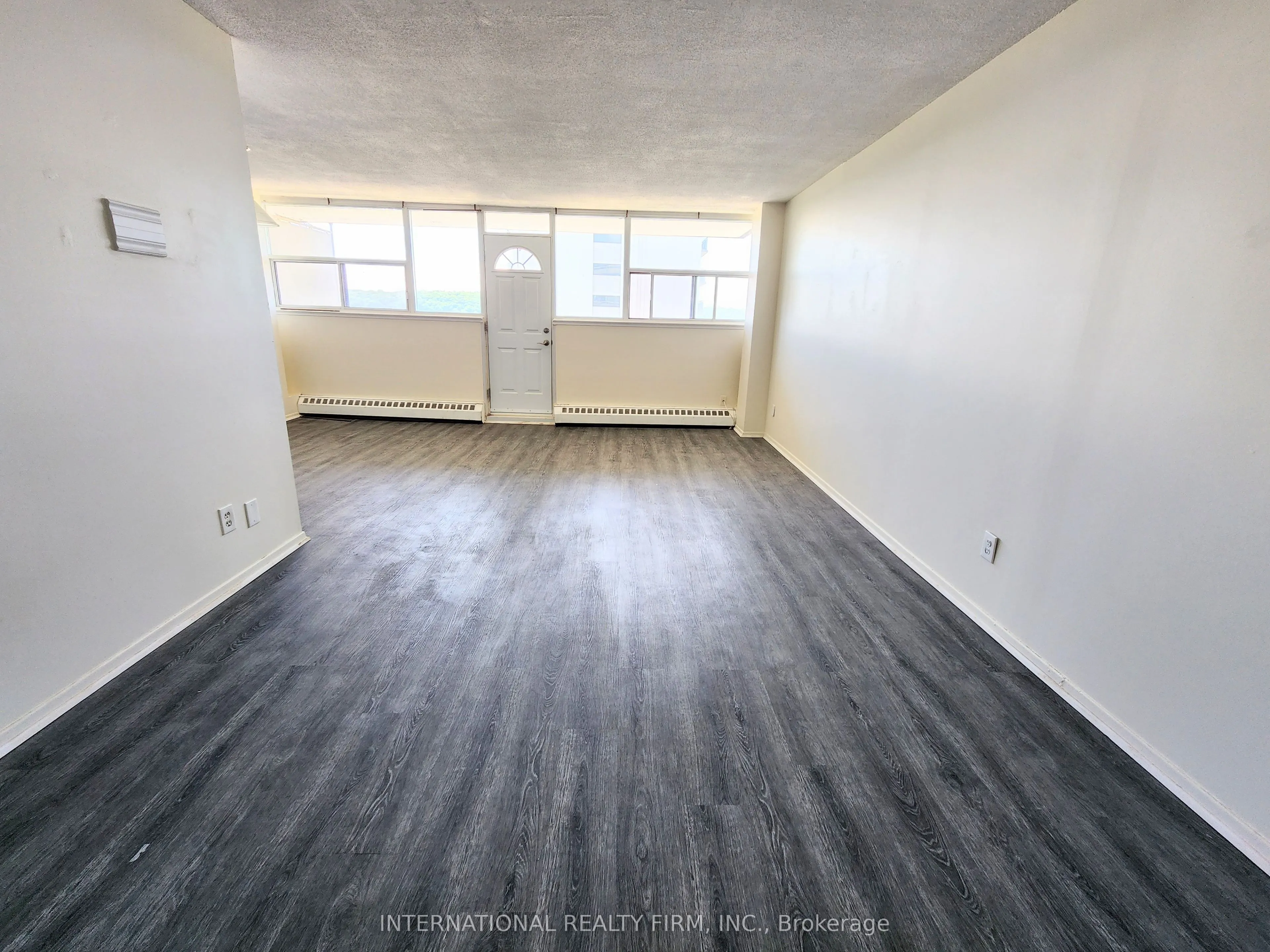 215 Glenridge Avenue #1102