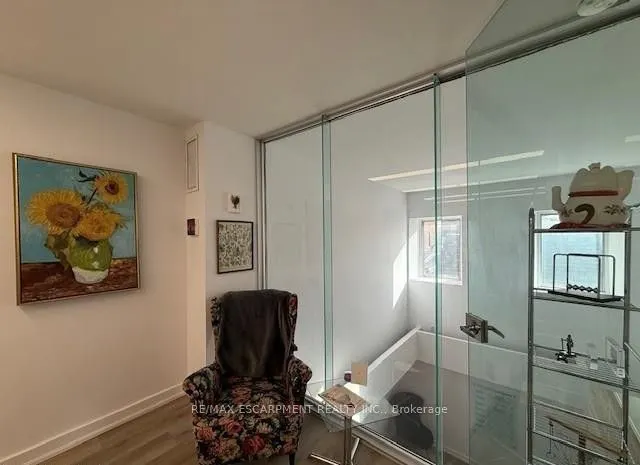 57 John Street S #2