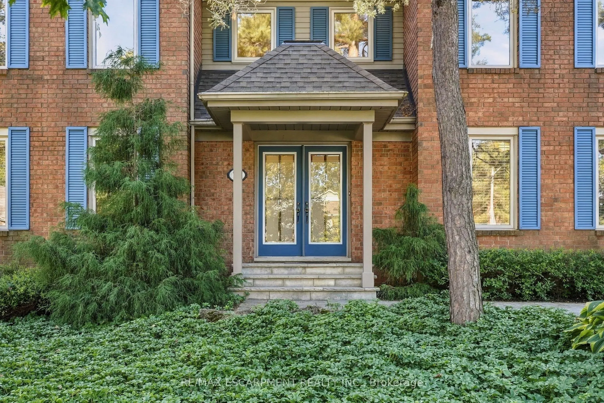 77 Flanders Drive
