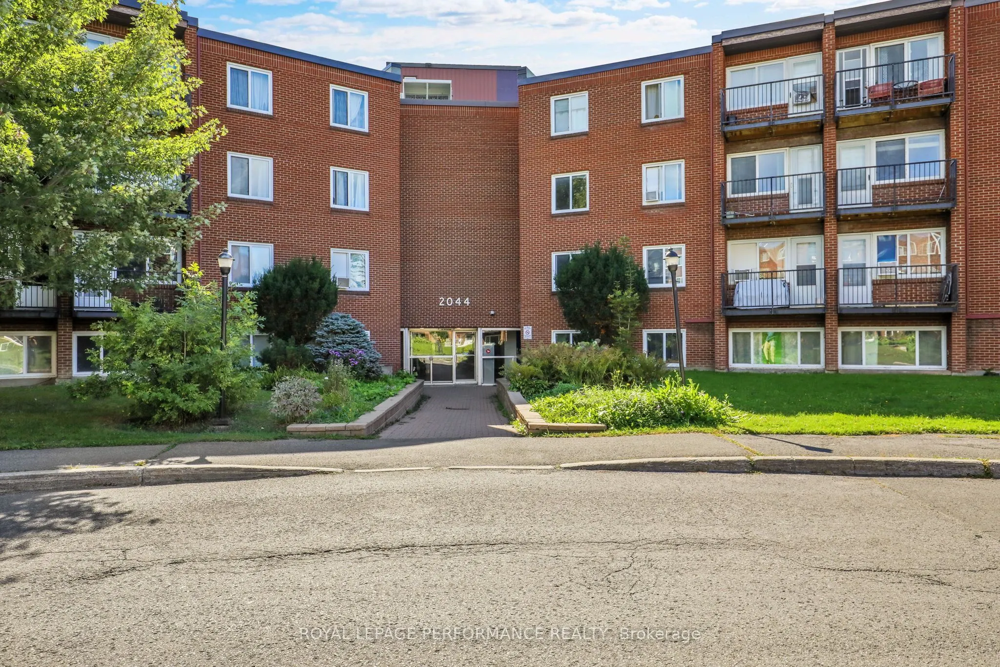 2044 Arrowsmith Drive #208C