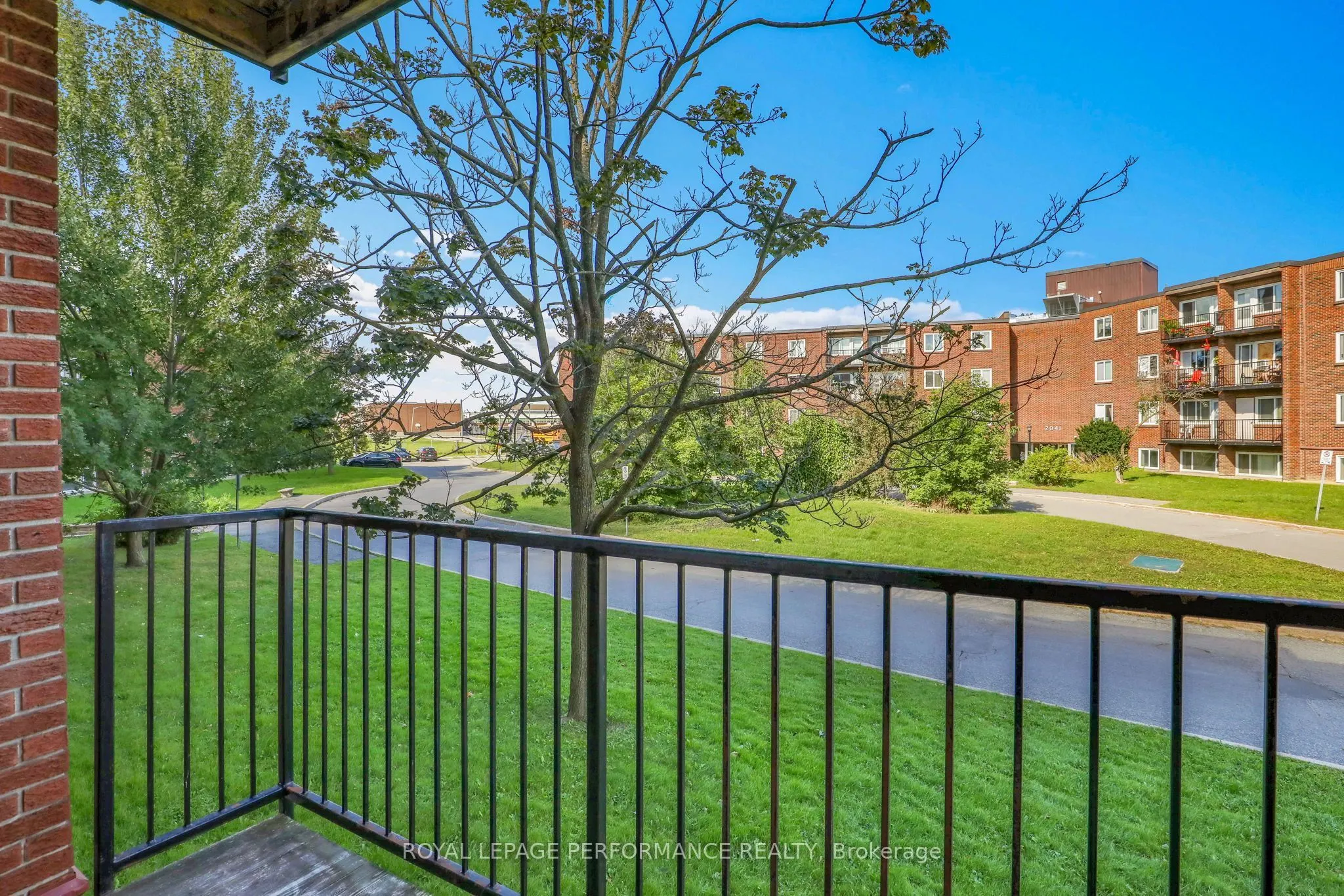 2044 Arrowsmith Drive #208C