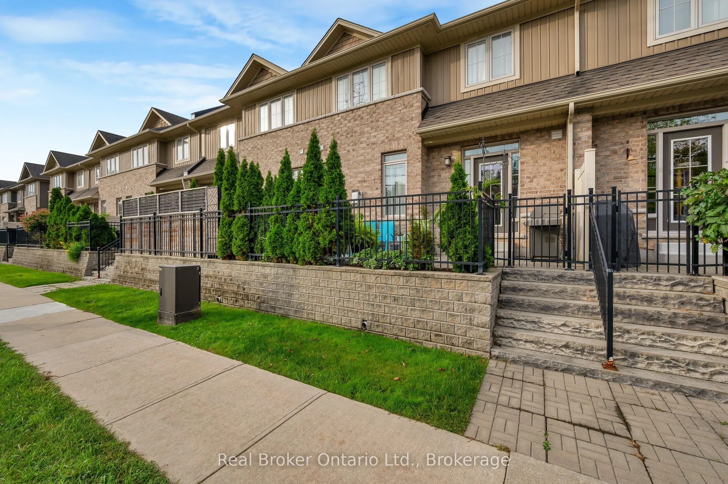 80 Willow Street #77