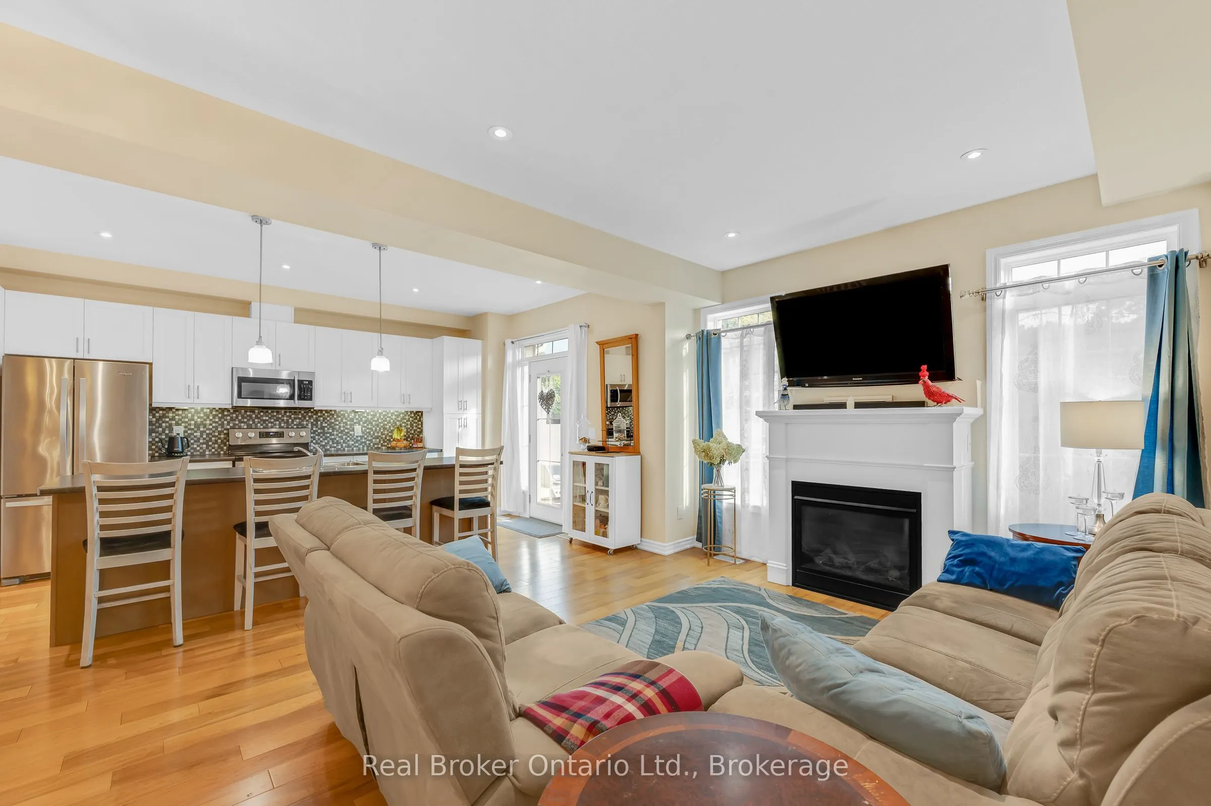 80 Willow Street #77