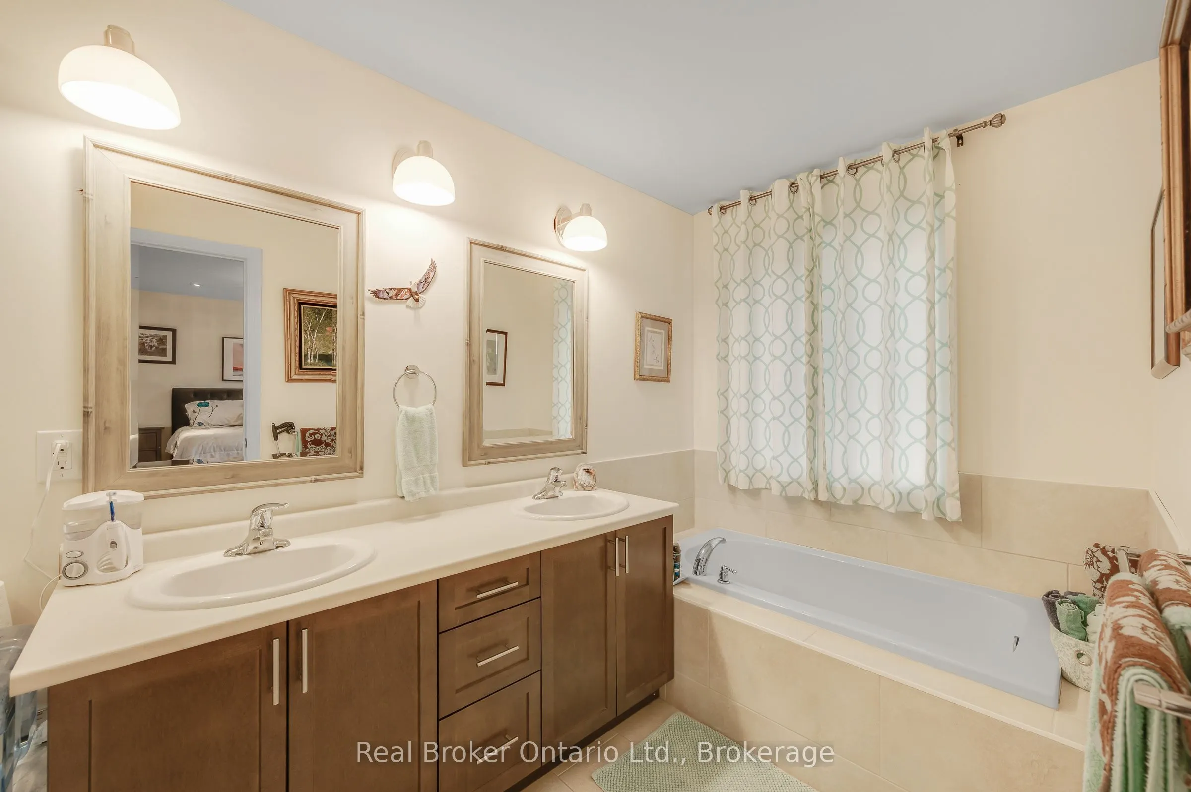 80 Willow Street #77