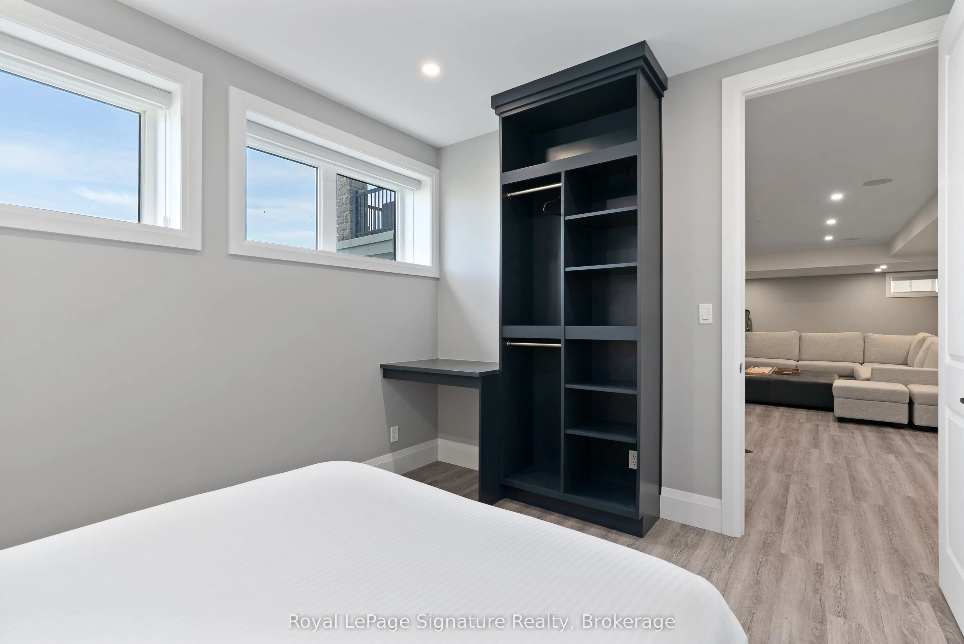 110 Cattail Crescent