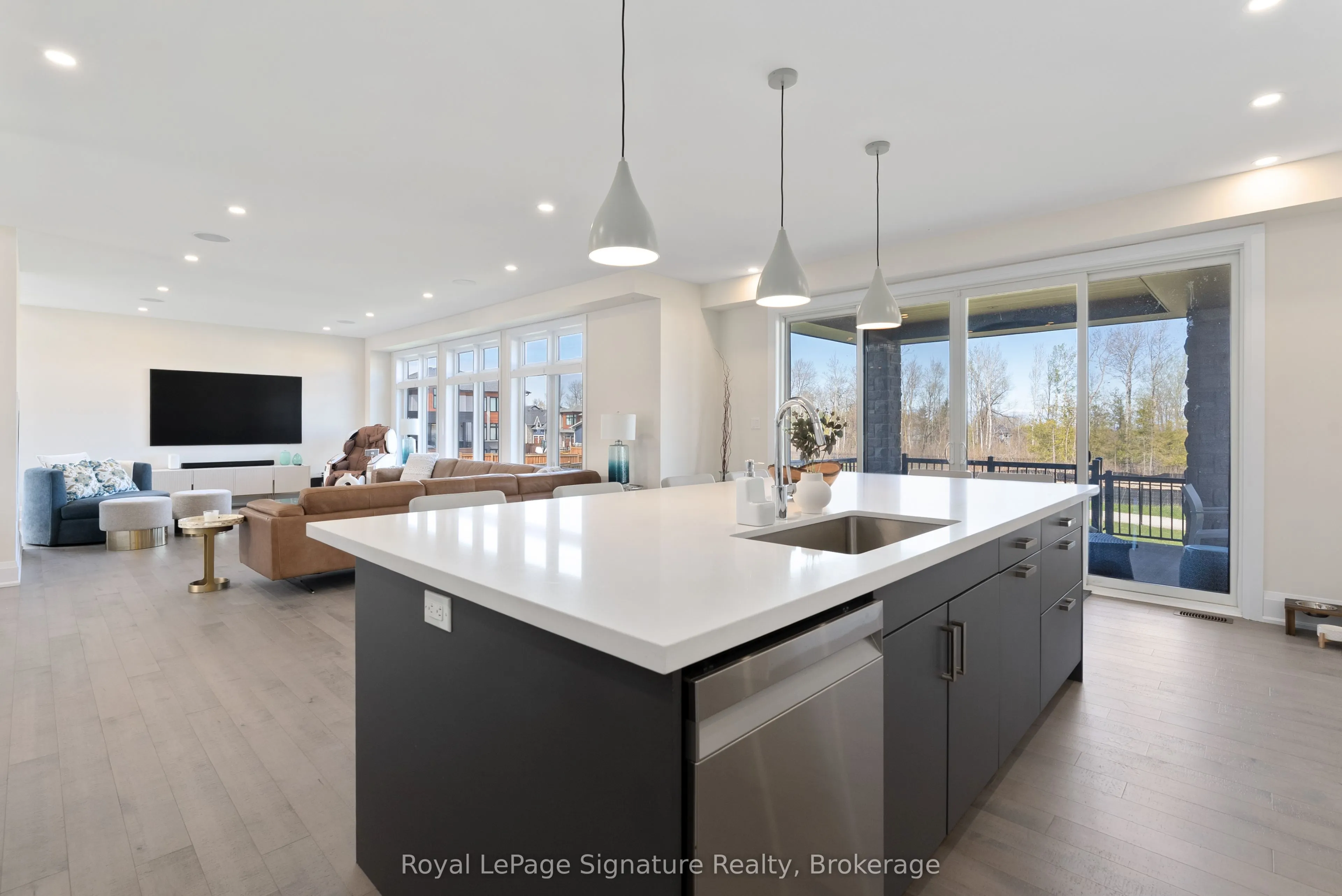 110 Cattail Crescent