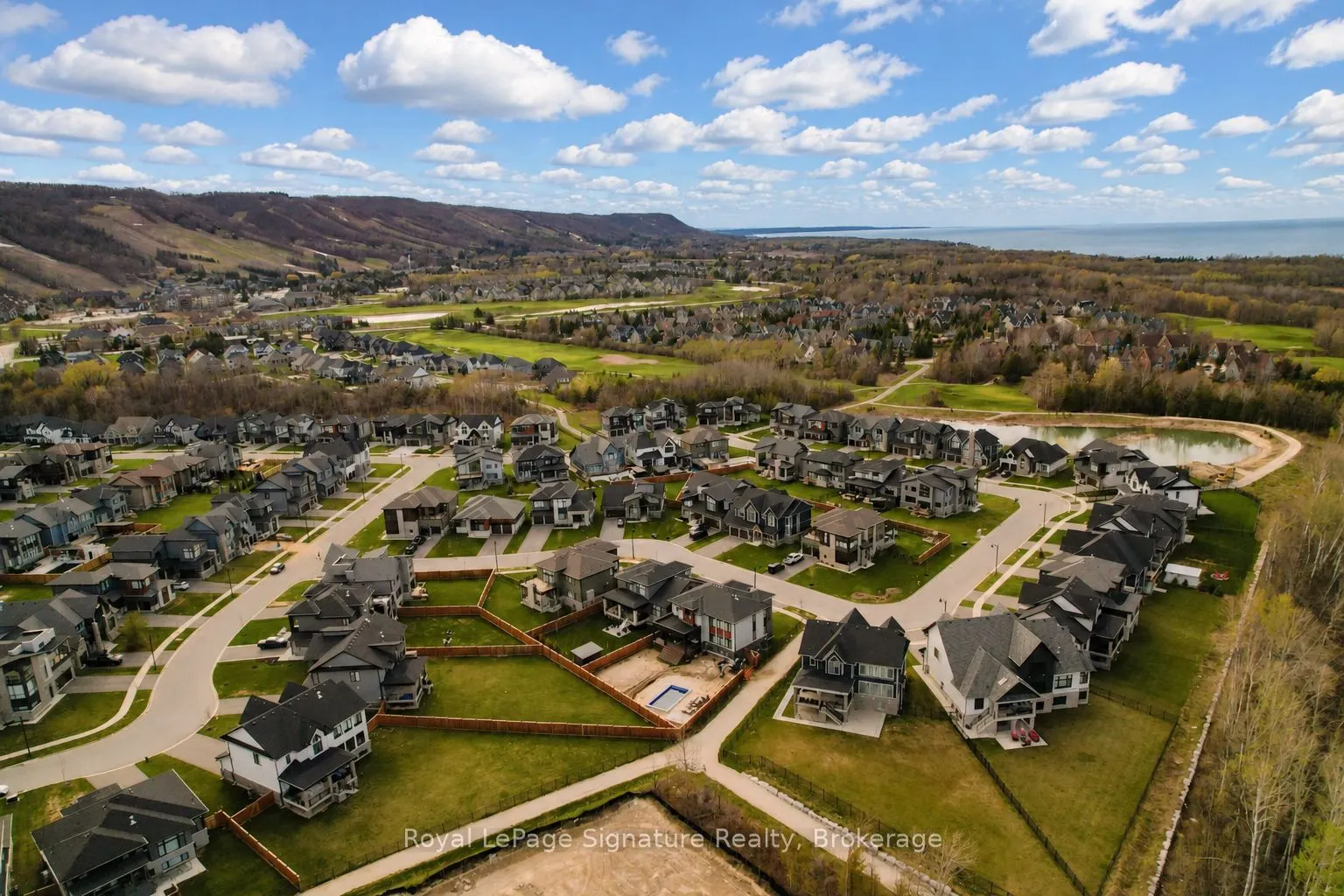 110 Cattail Crescent