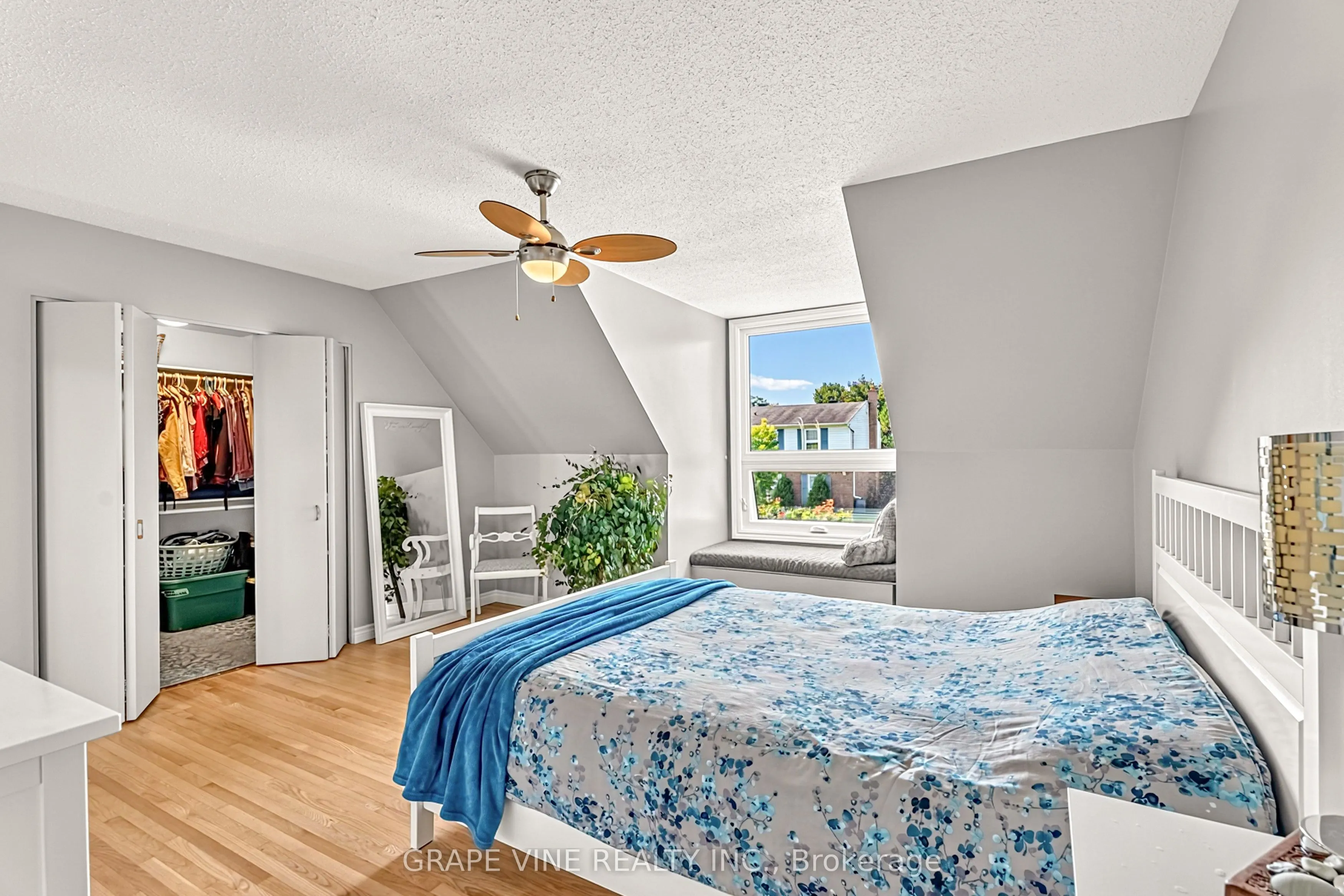 1323 Fernwood Drive