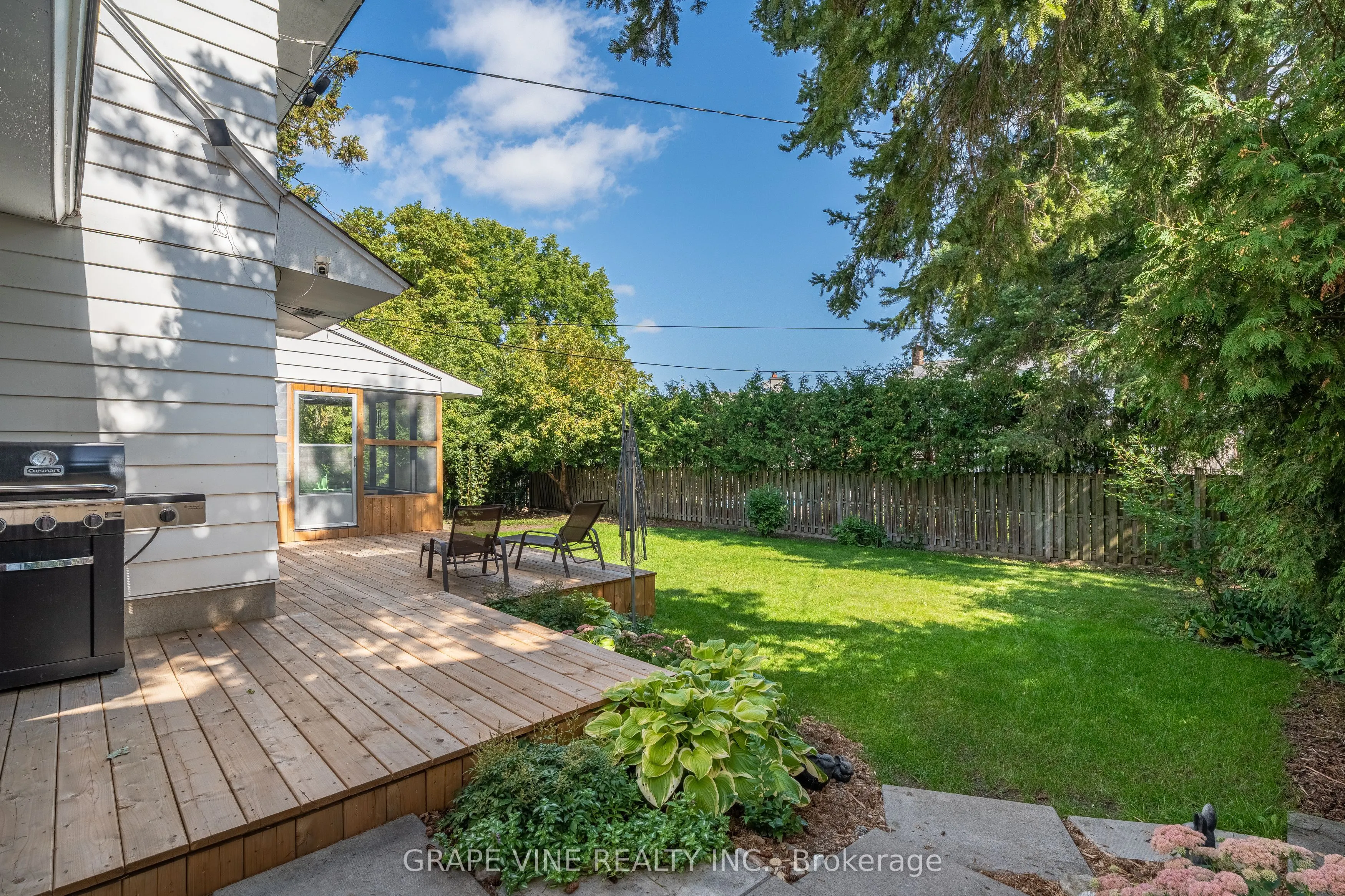 1323 Fernwood Drive