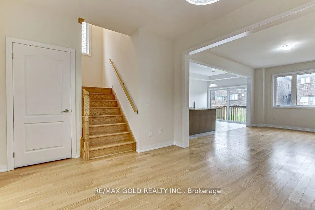 120 Huntingford Trail