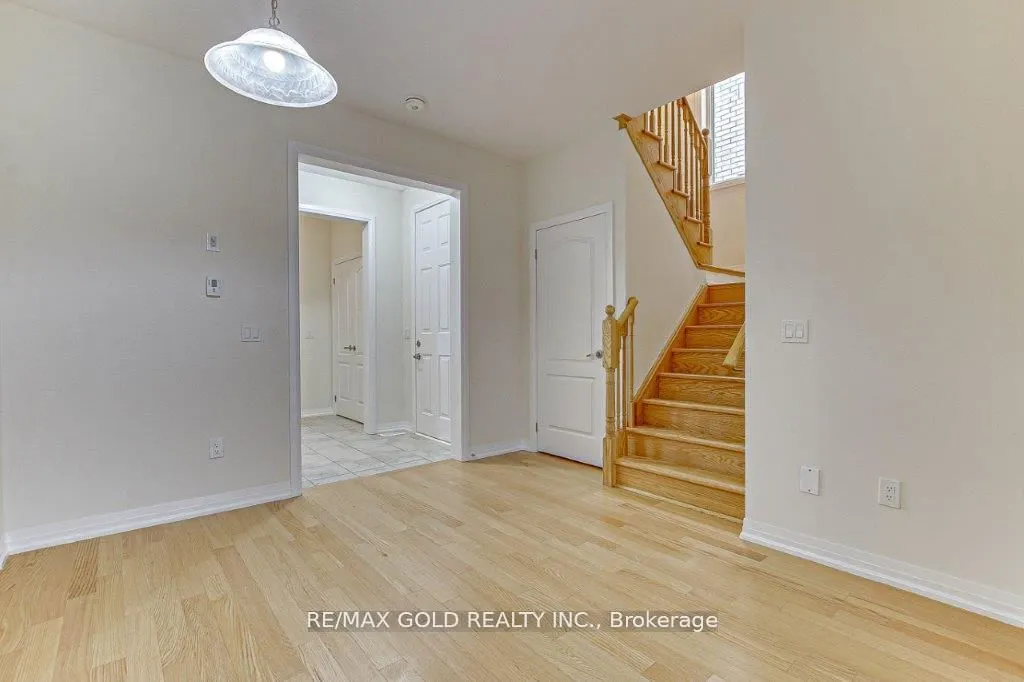 120 Huntingford Trail