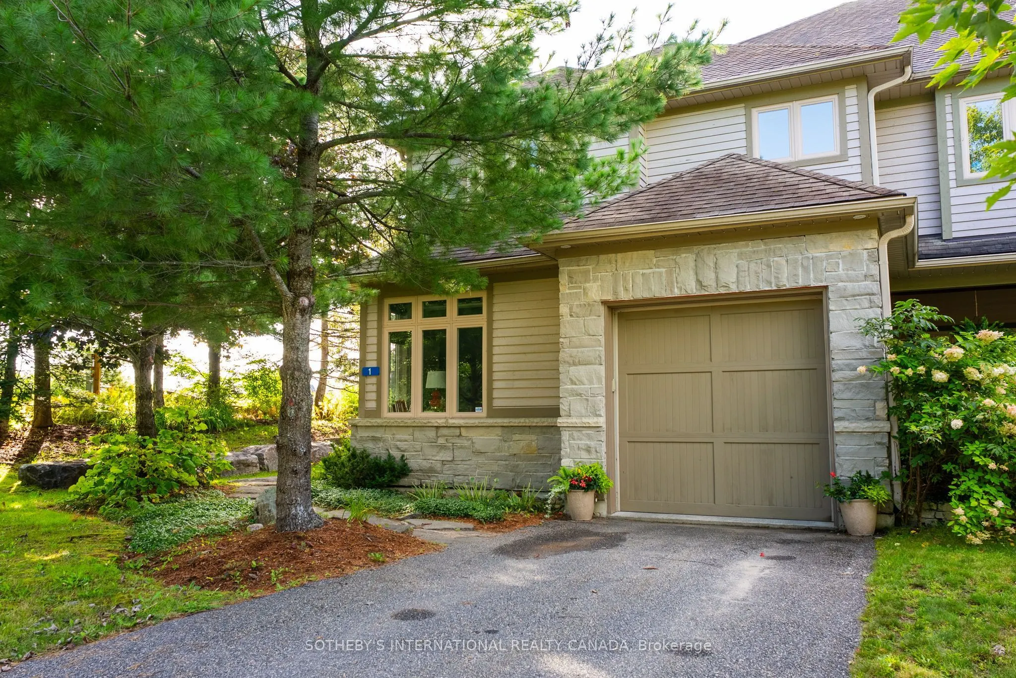1 Donald Drive