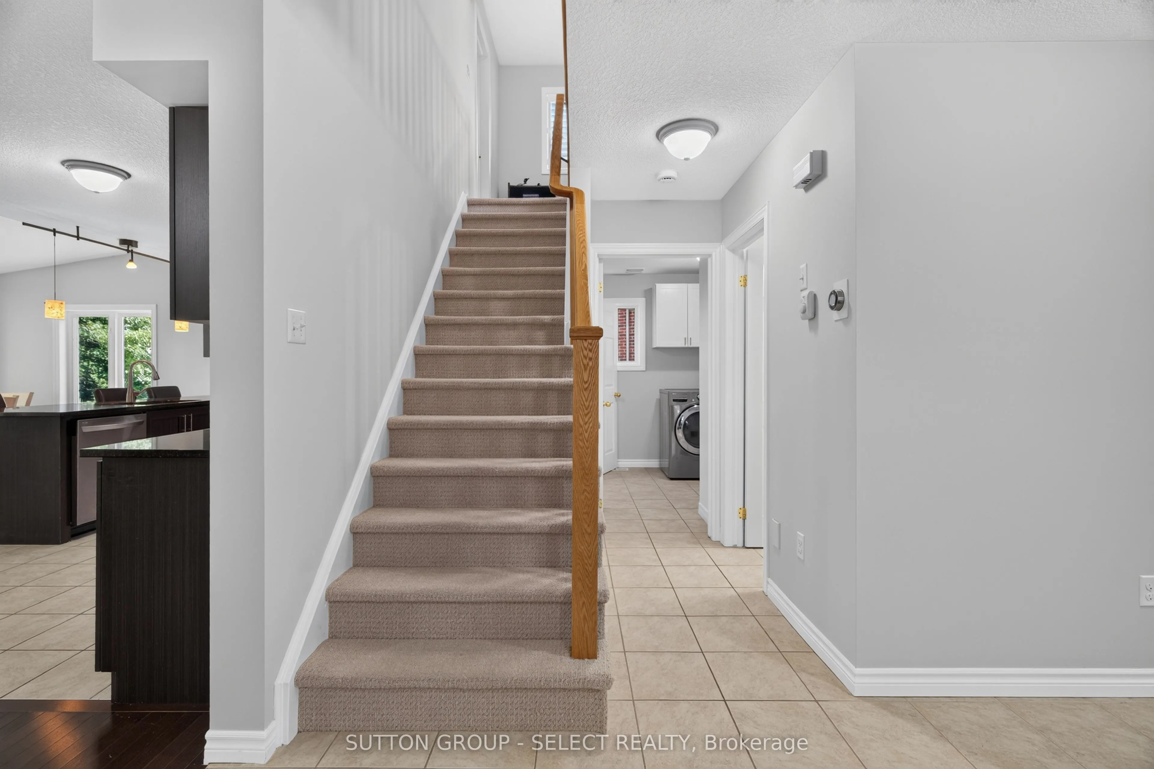 713 Silverfox Place