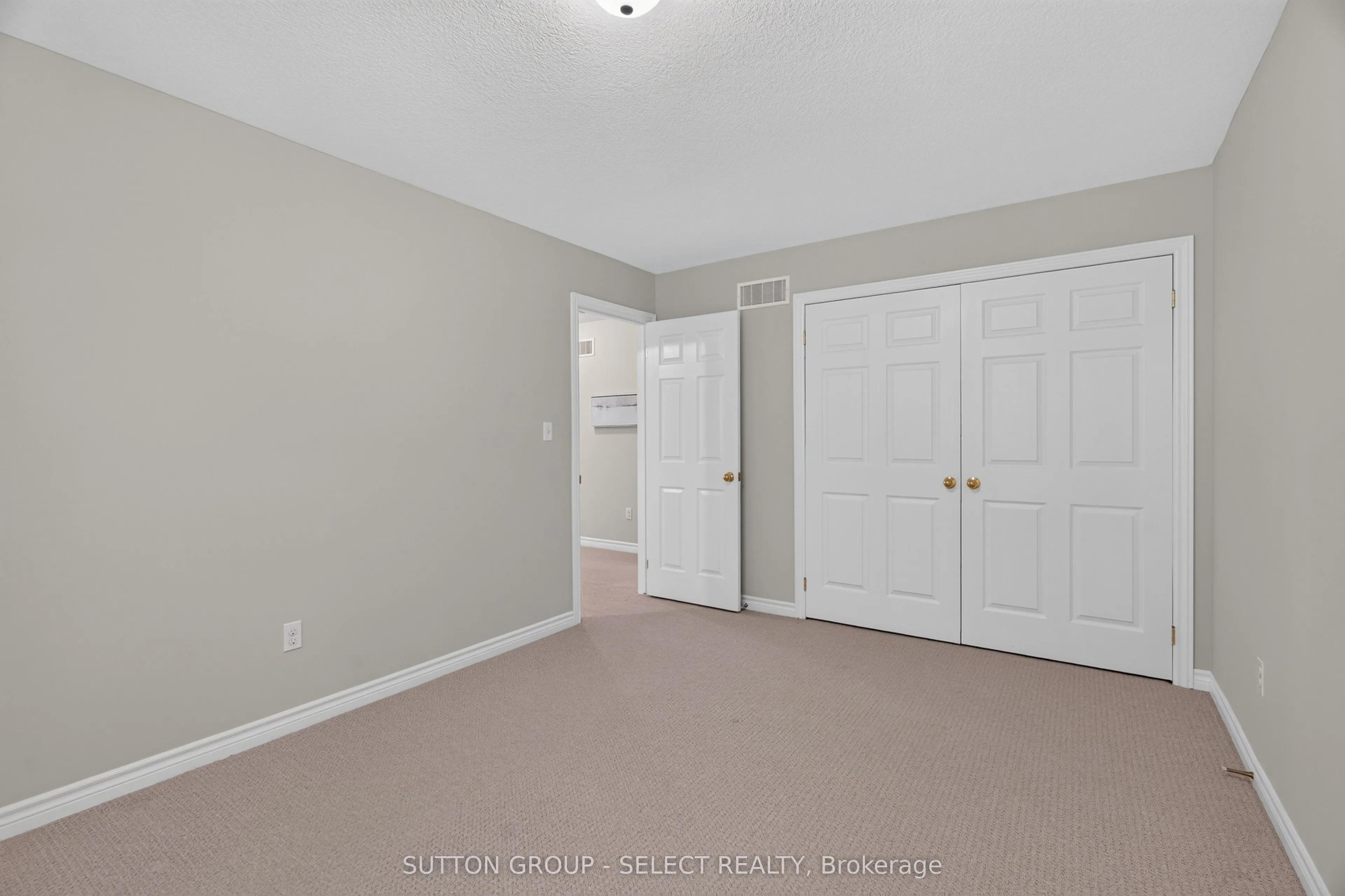 713 Silverfox Place