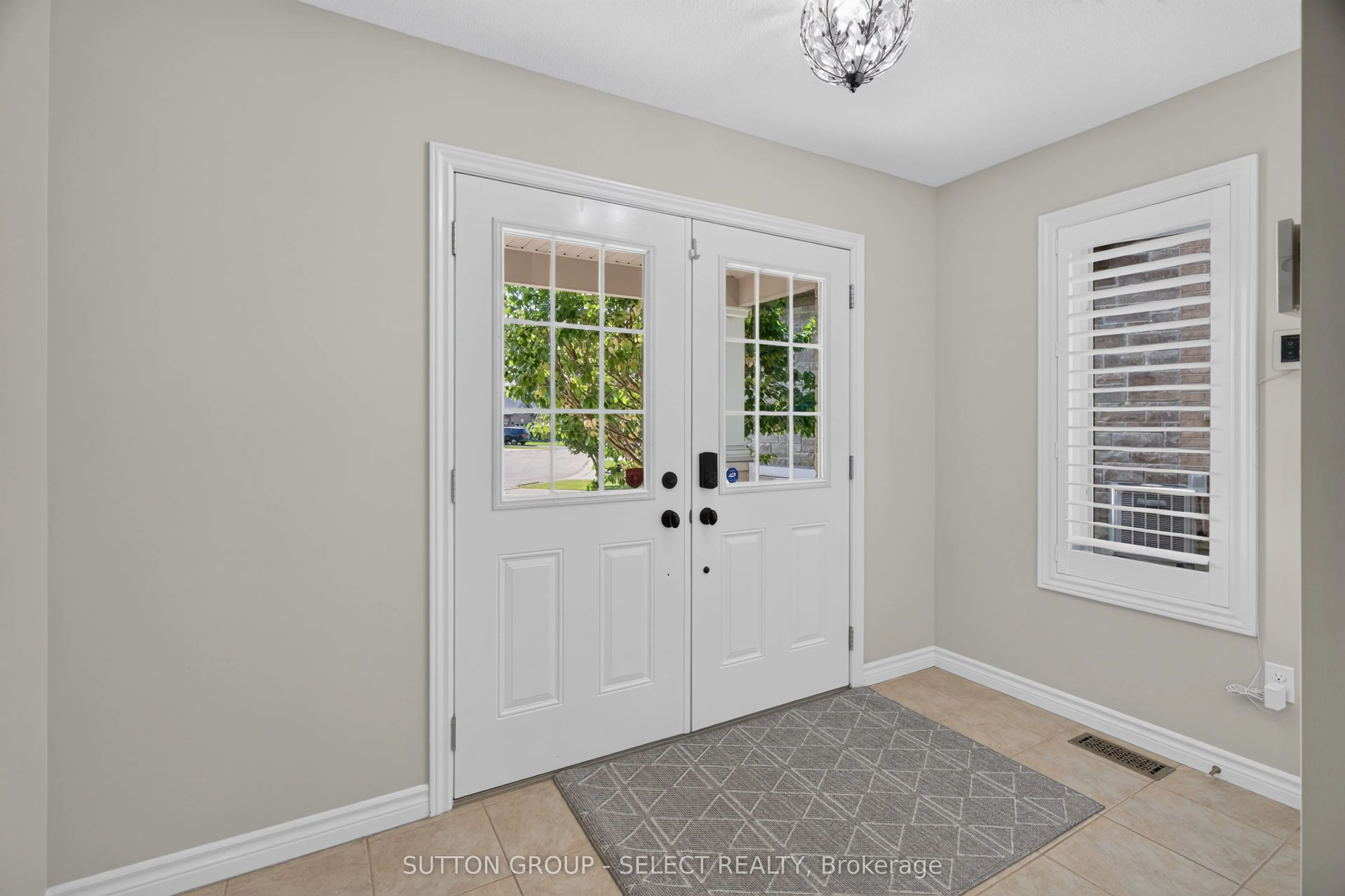 713 Silverfox Place
